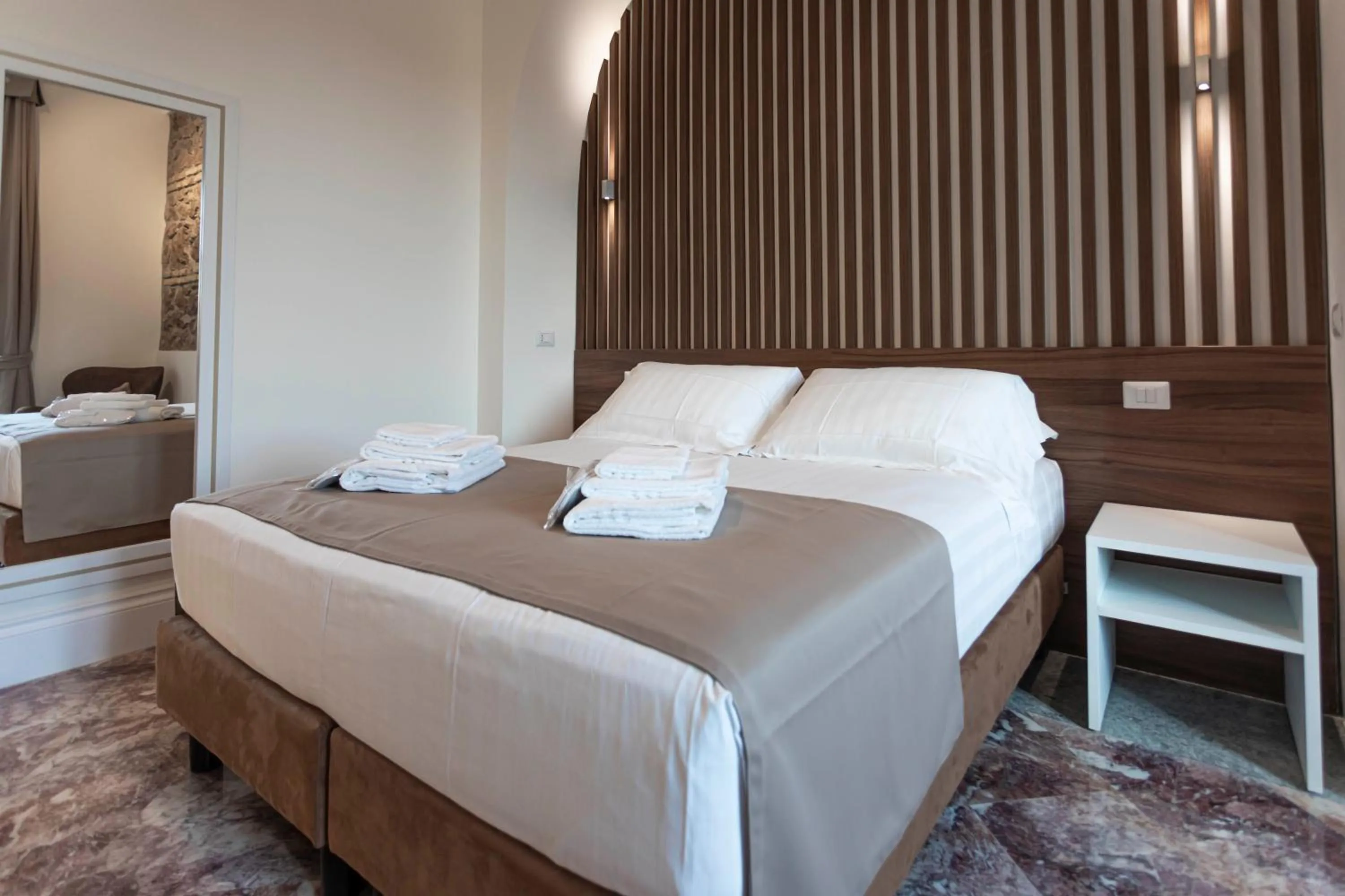 Bed in Flat 285 La Suite