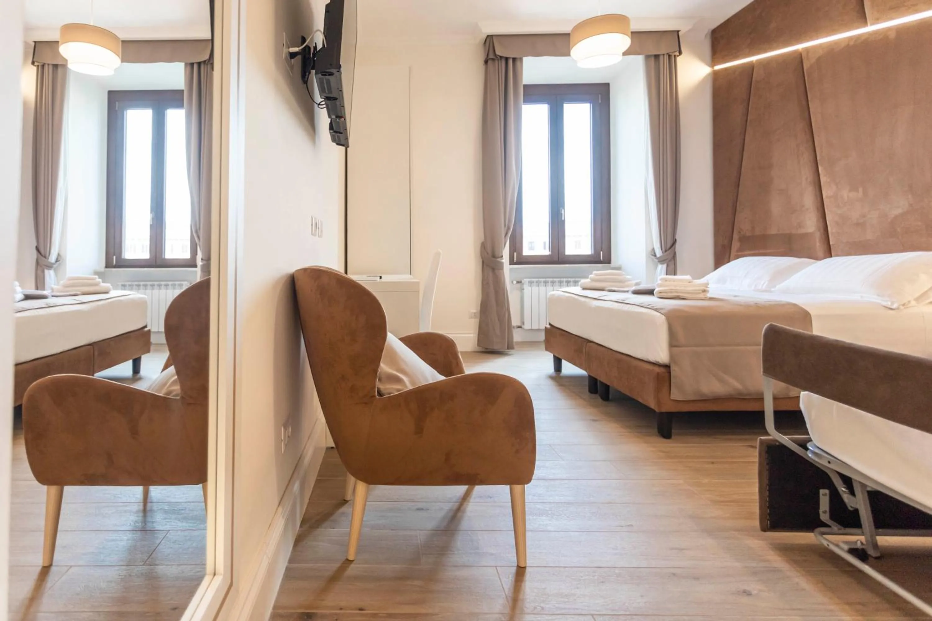 Bed in Flat 285 La Suite