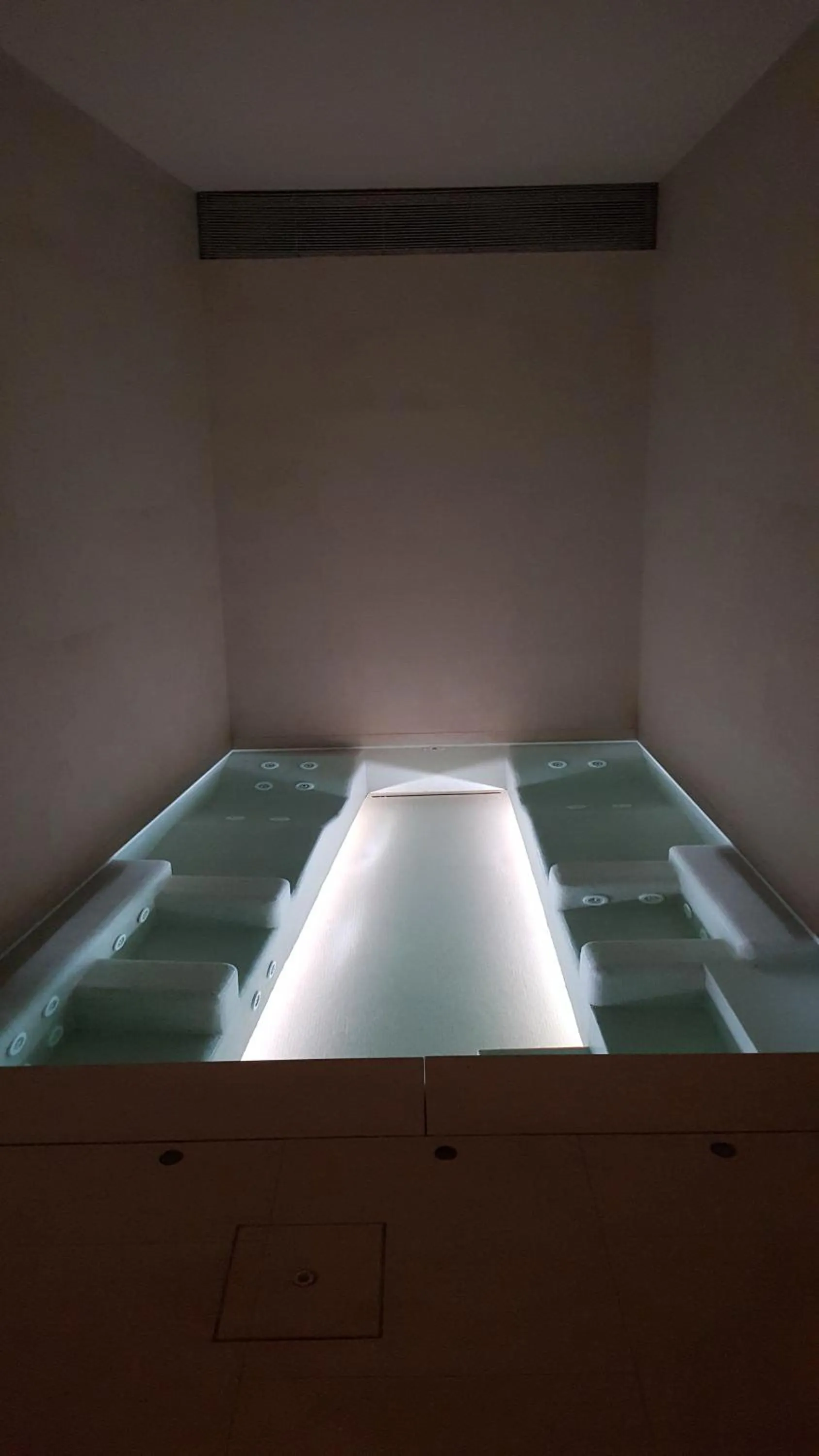 Hot Tub in Pietre Gemelle Resort