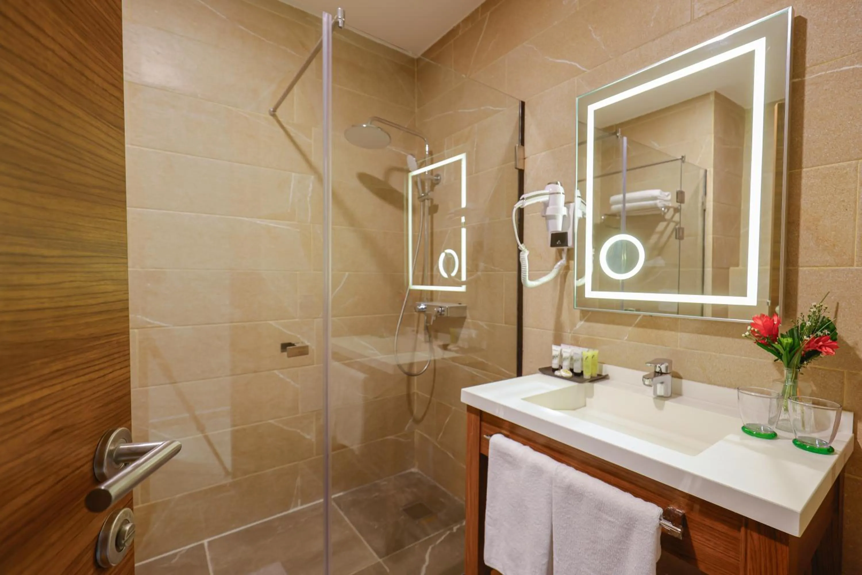 Shower in Byblos Hotel
