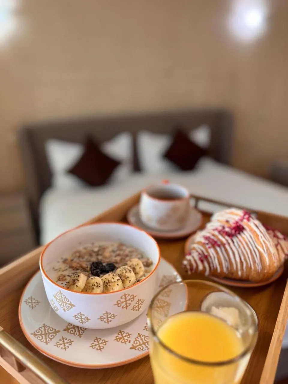 Breakfast, Bed in Apart Hotel 5