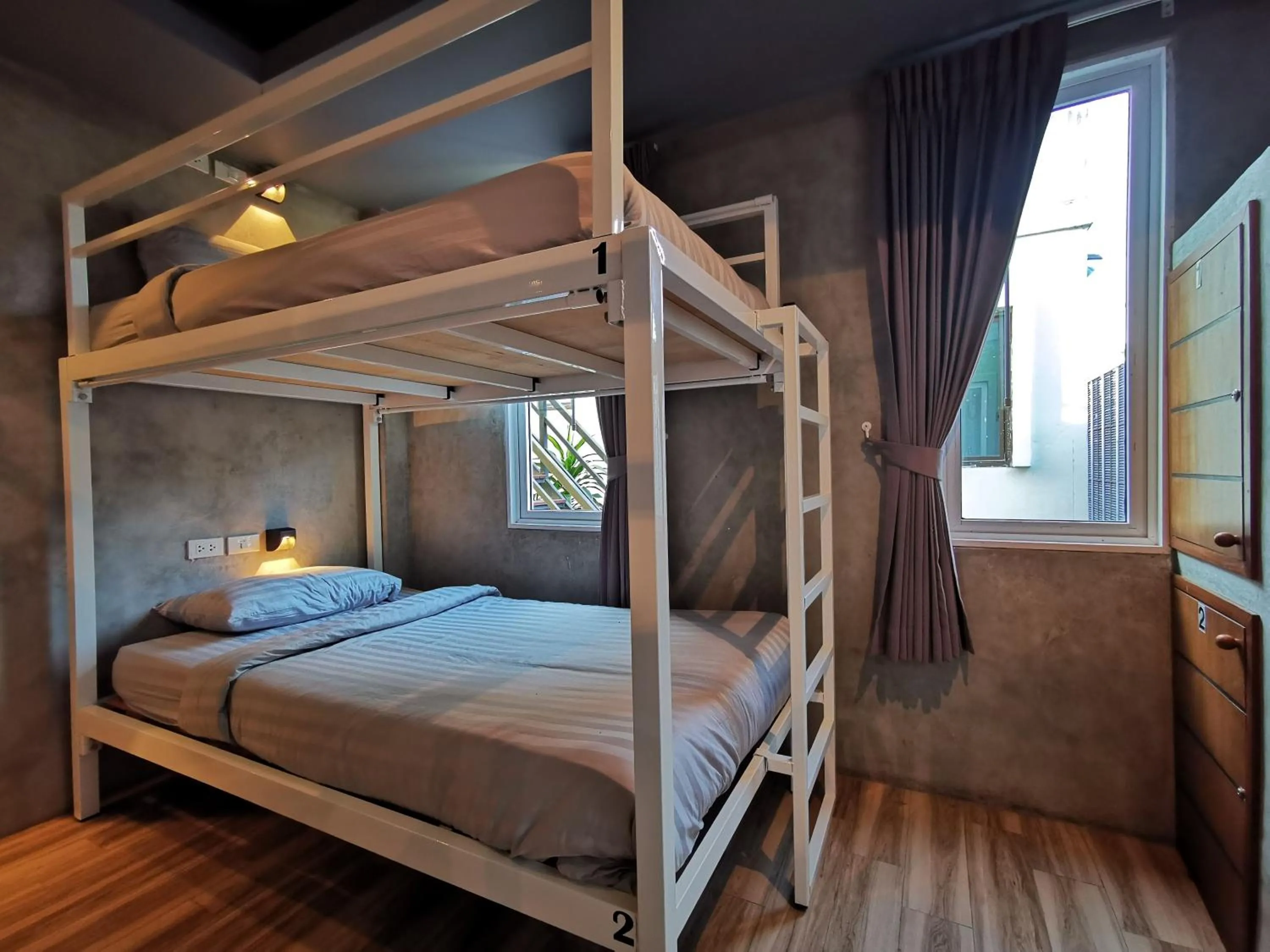 Bed in Hi Samui Hostel