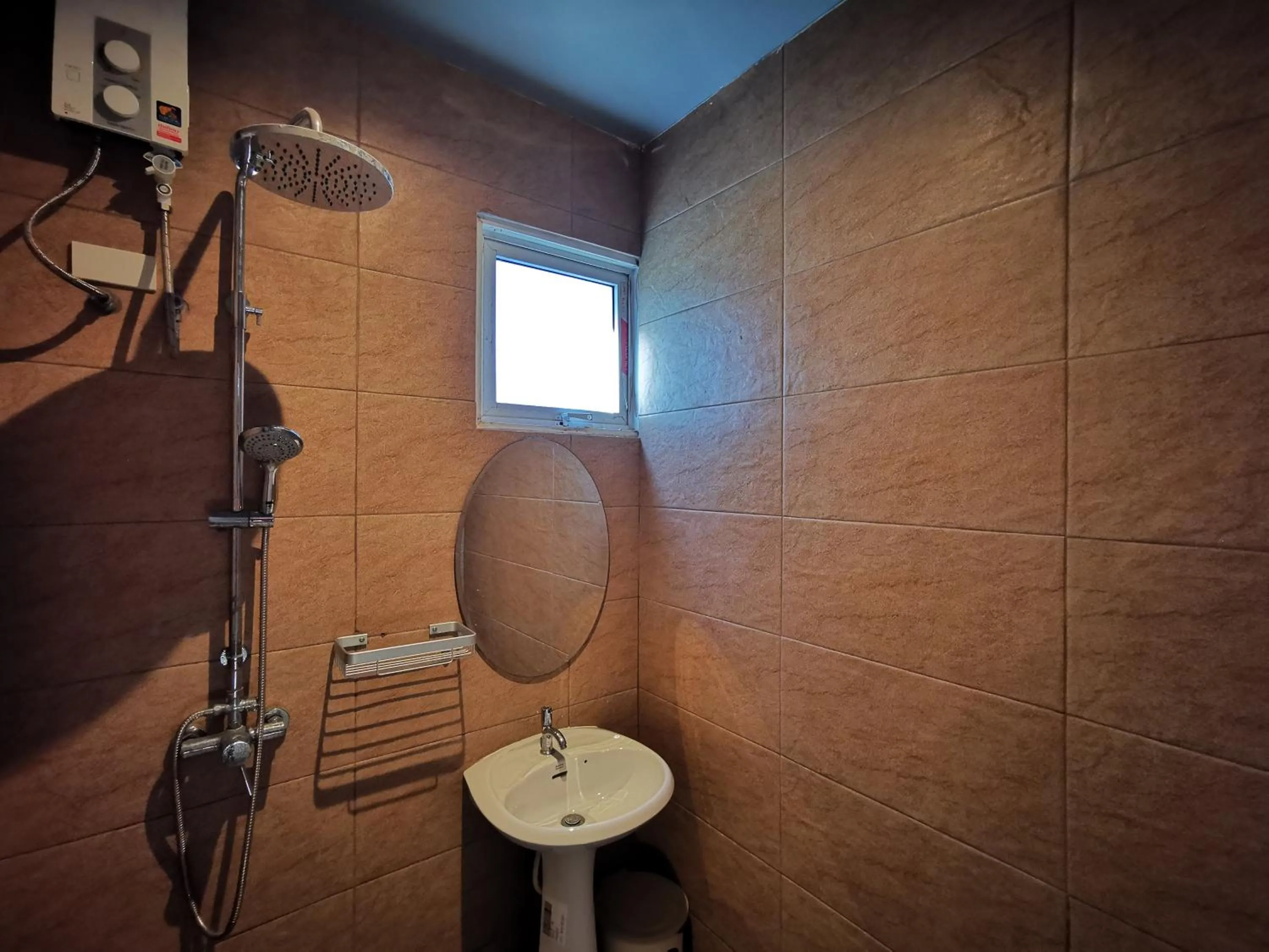 Shower in Hi Samui Hostel