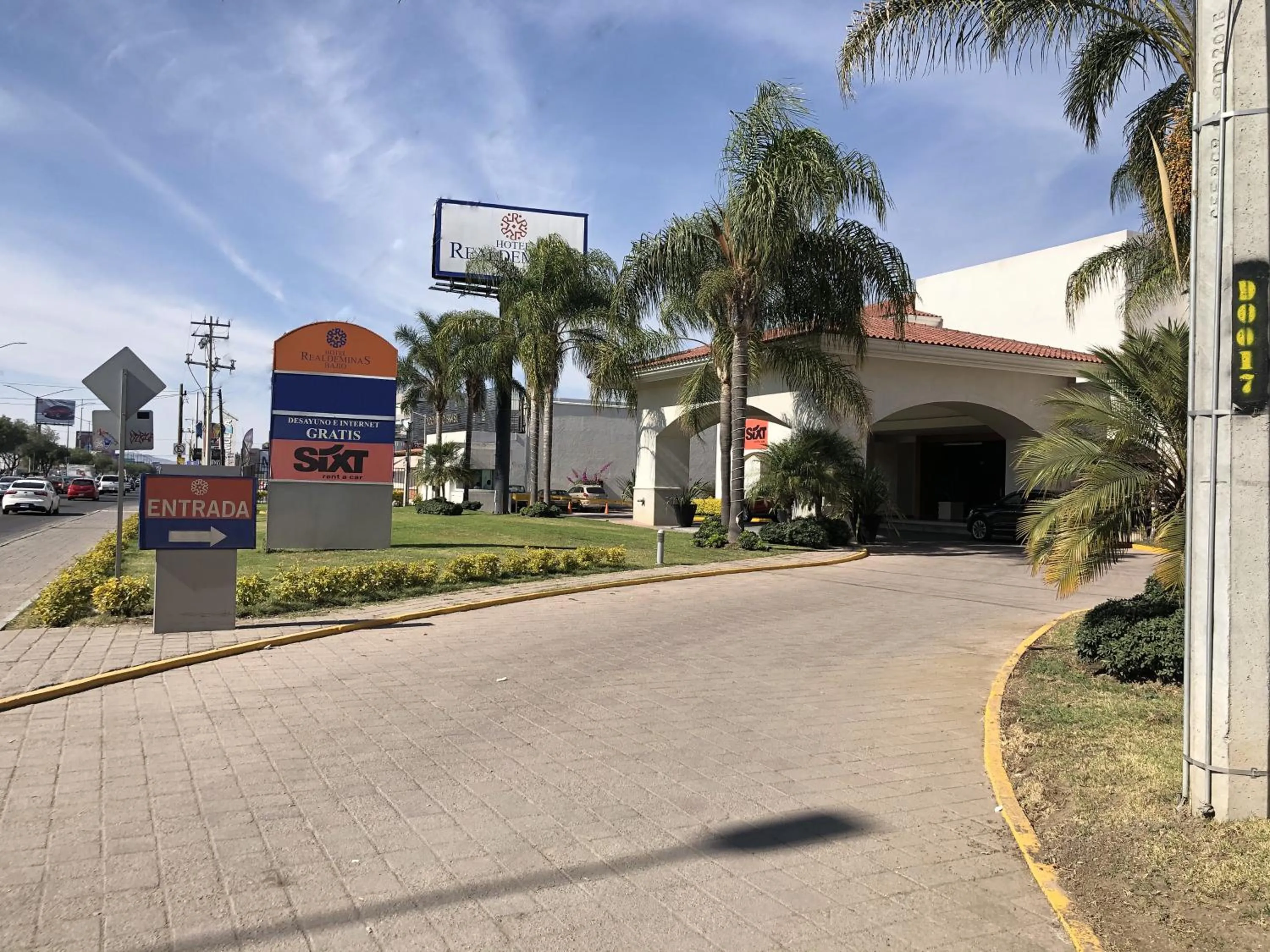 Facade/entrance in Hotel Real de Minas Bajio