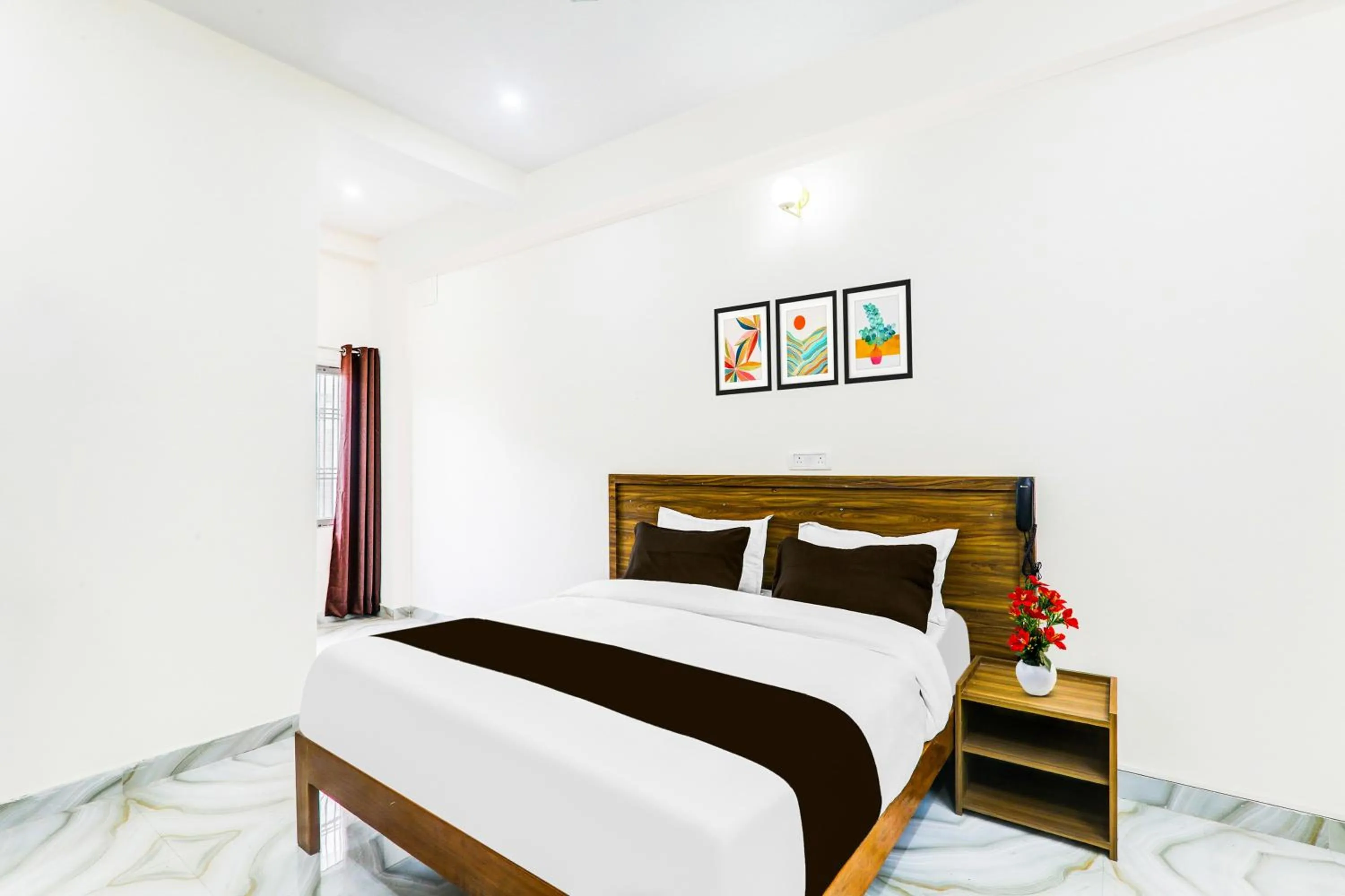 Bedroom, Bed in Super Collection O Chitaipur IIT BHU Campus Varanasi