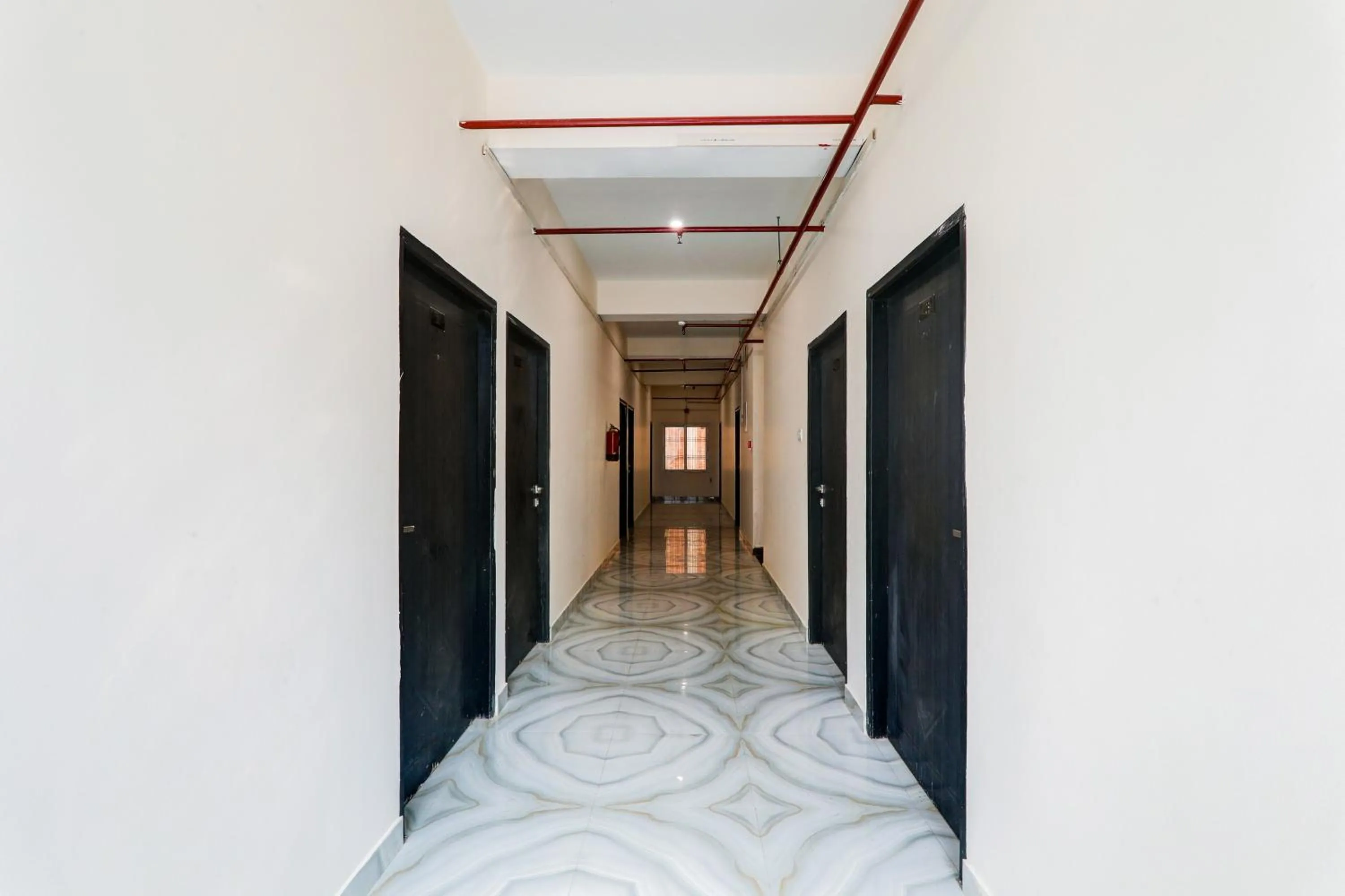 Lobby or reception in Super Collection O Chitaipur IIT BHU Campus Varanasi