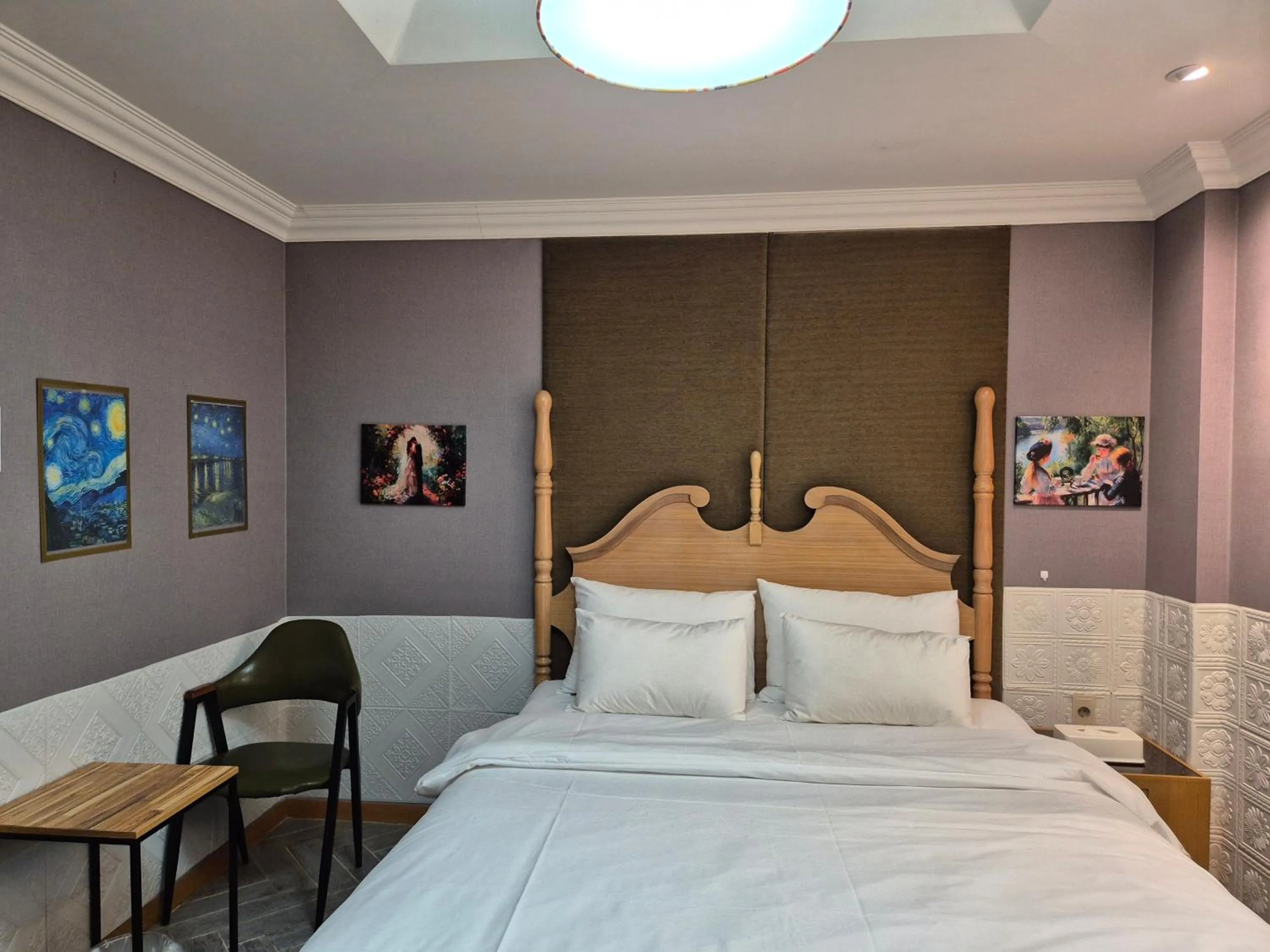 Bed in New Day Hotel Gangnam