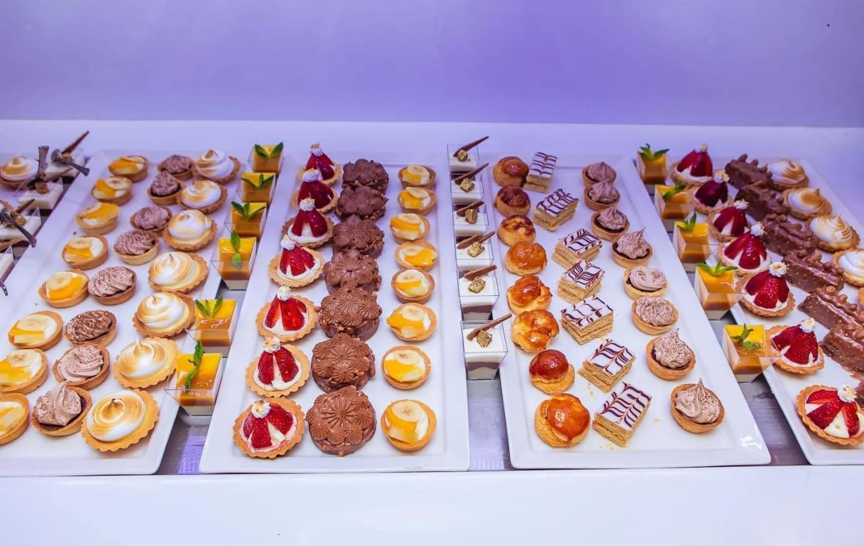 Food and drinks in Atlantis Alger Chevalley