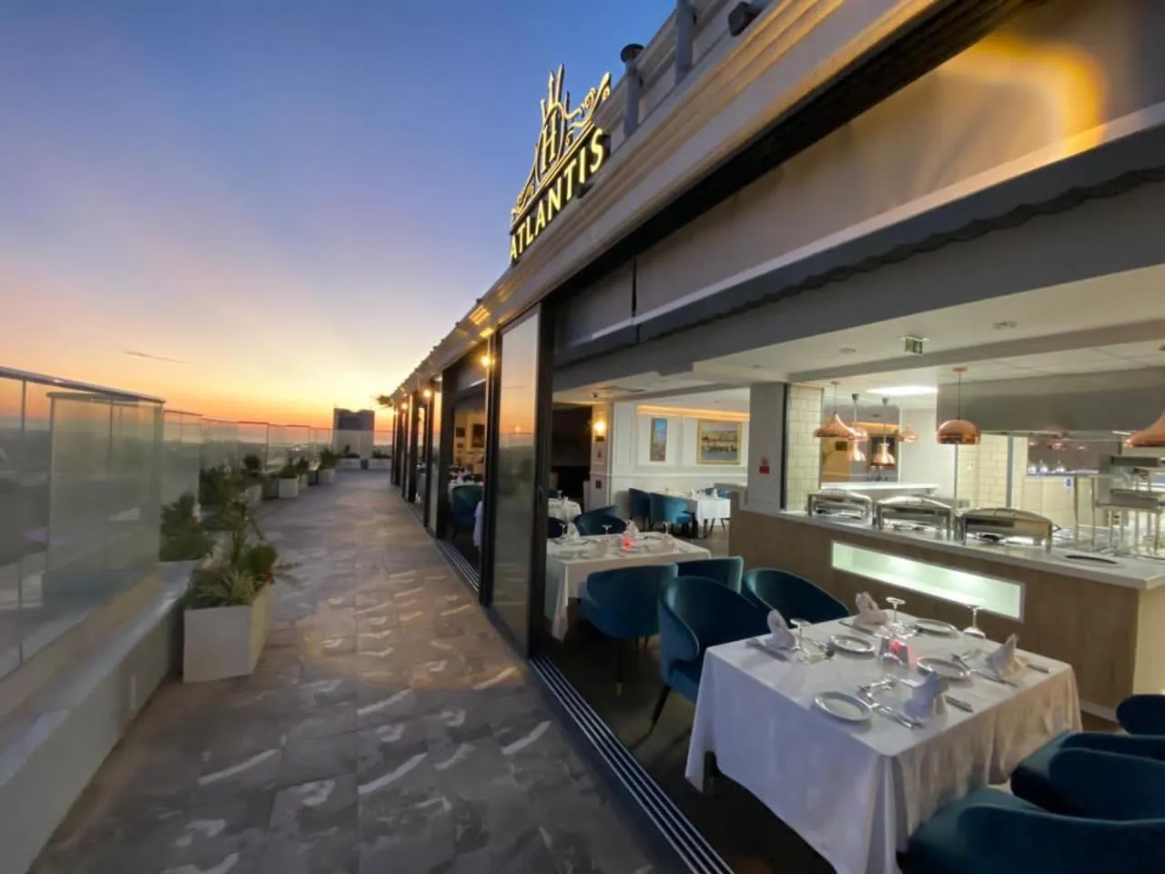 Restaurant/places to eat in Atlantis Alger Chevalley