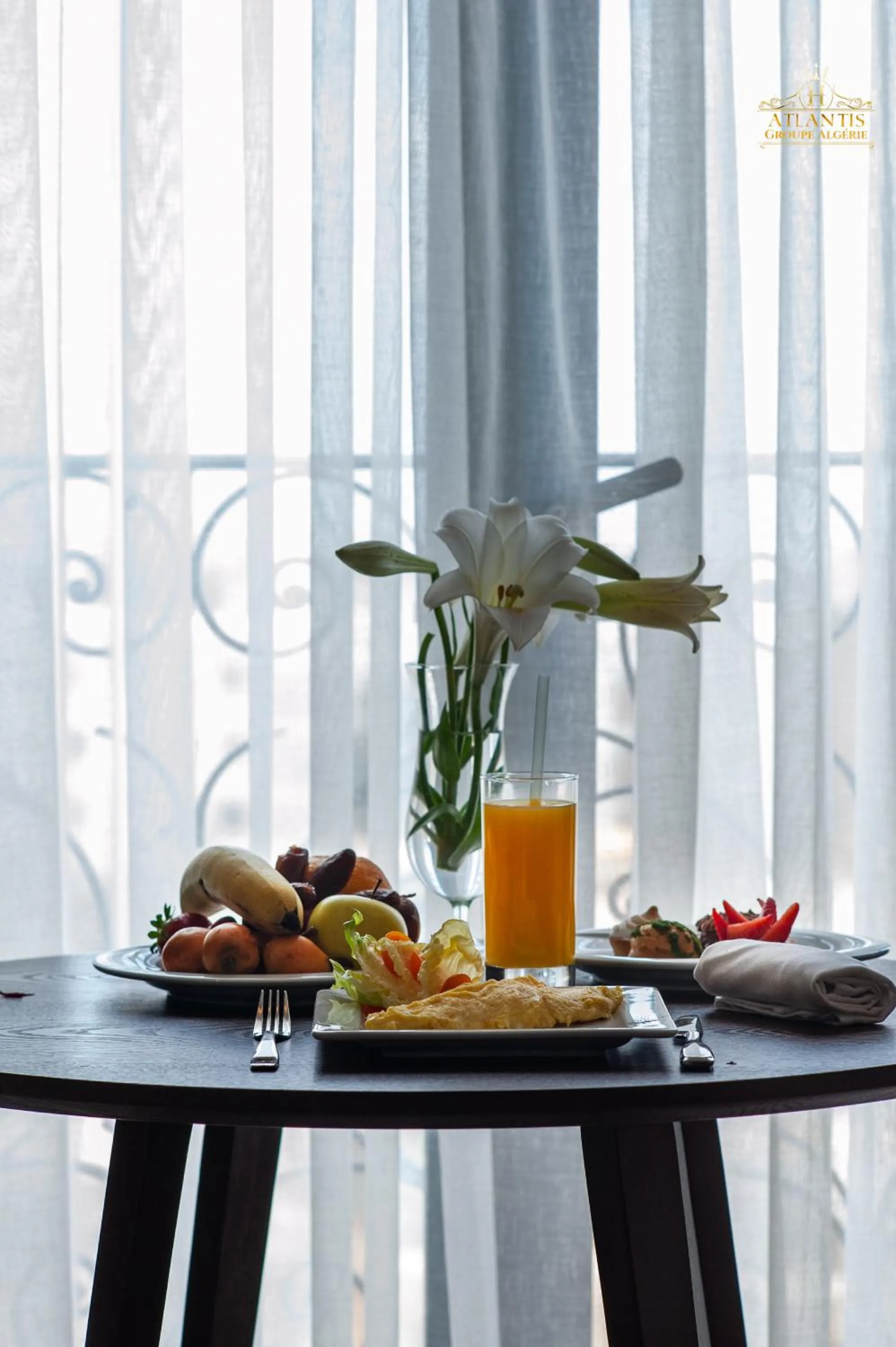 Food and drinks in Atlantis Alger Chevalley