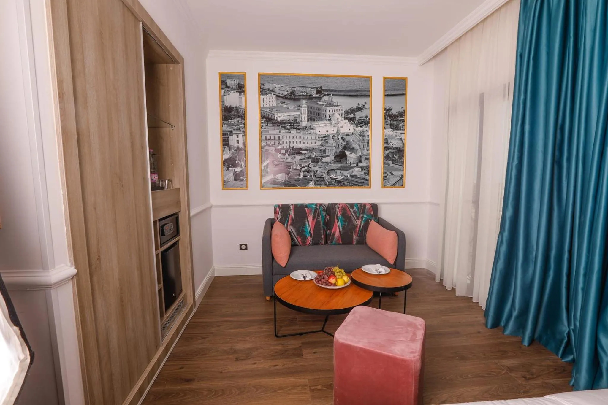 Living room in Atlantis Alger Chevalley