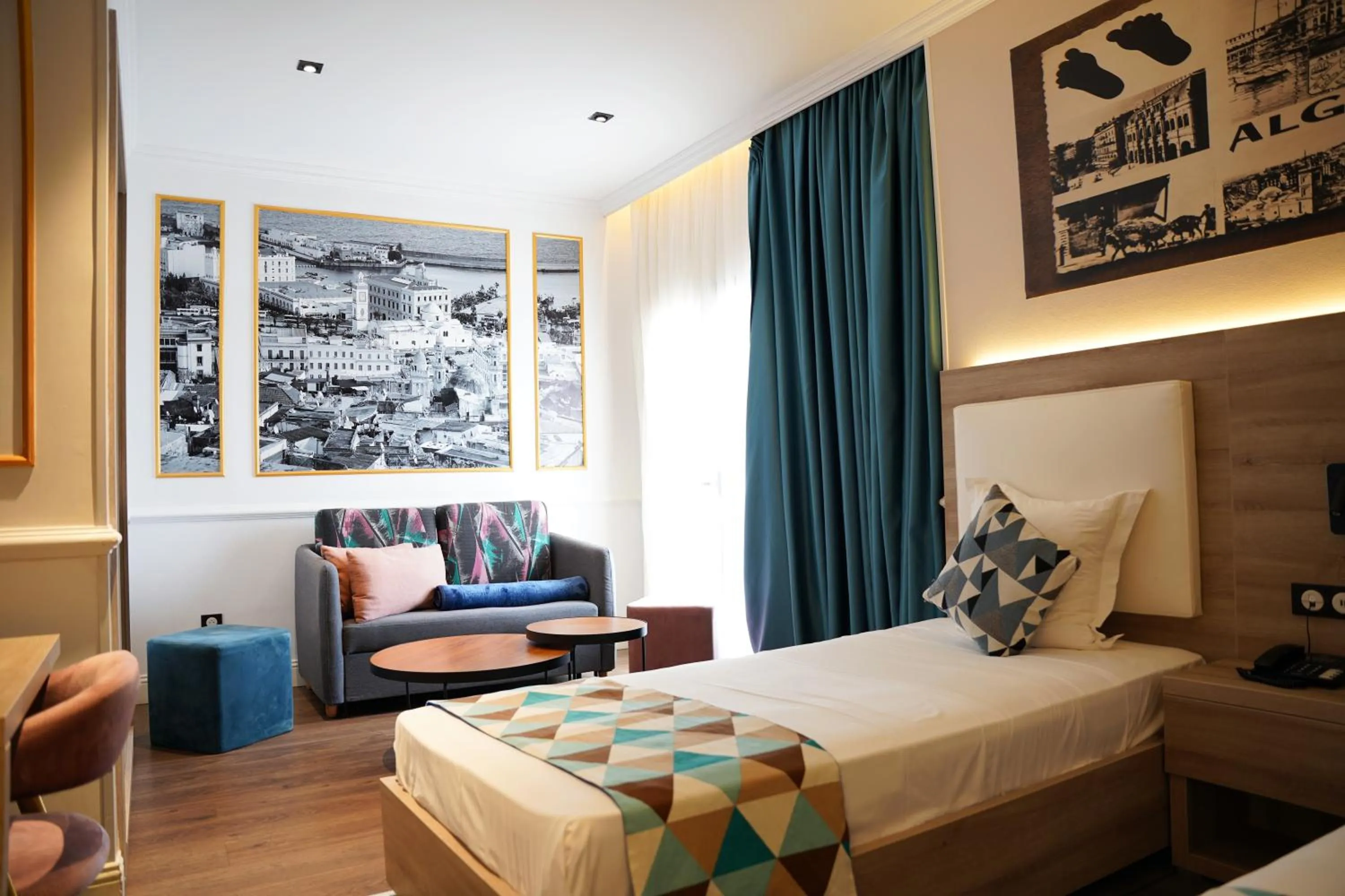 Bed in Atlantis Alger Chevalley