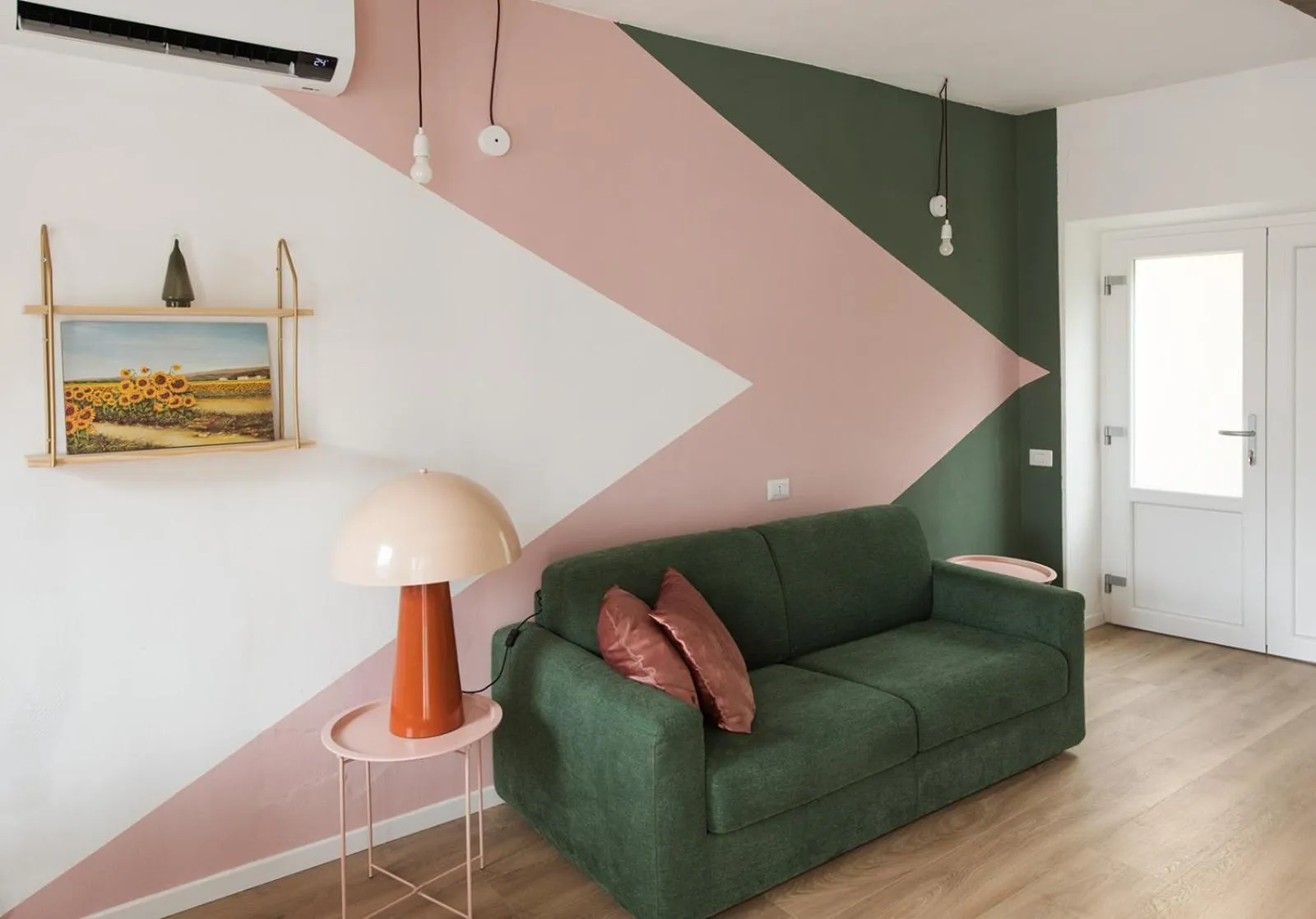 Stresa Complex LevOasi