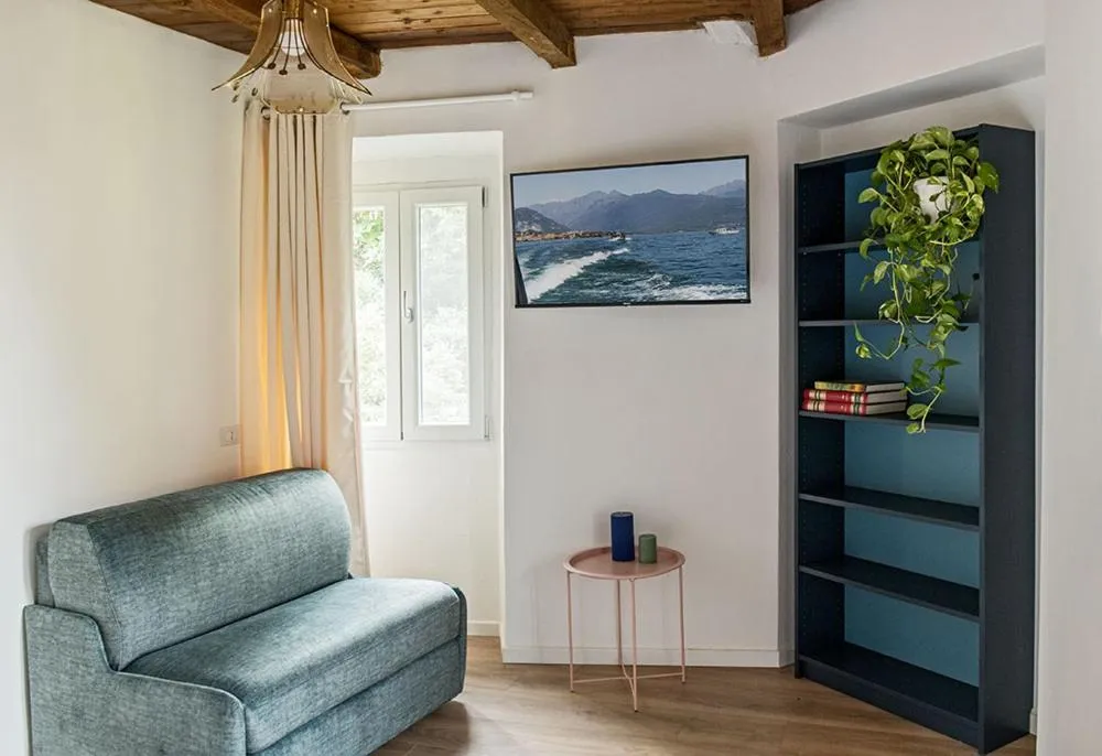 TV and multimedia in Stresa Complex LevOasi