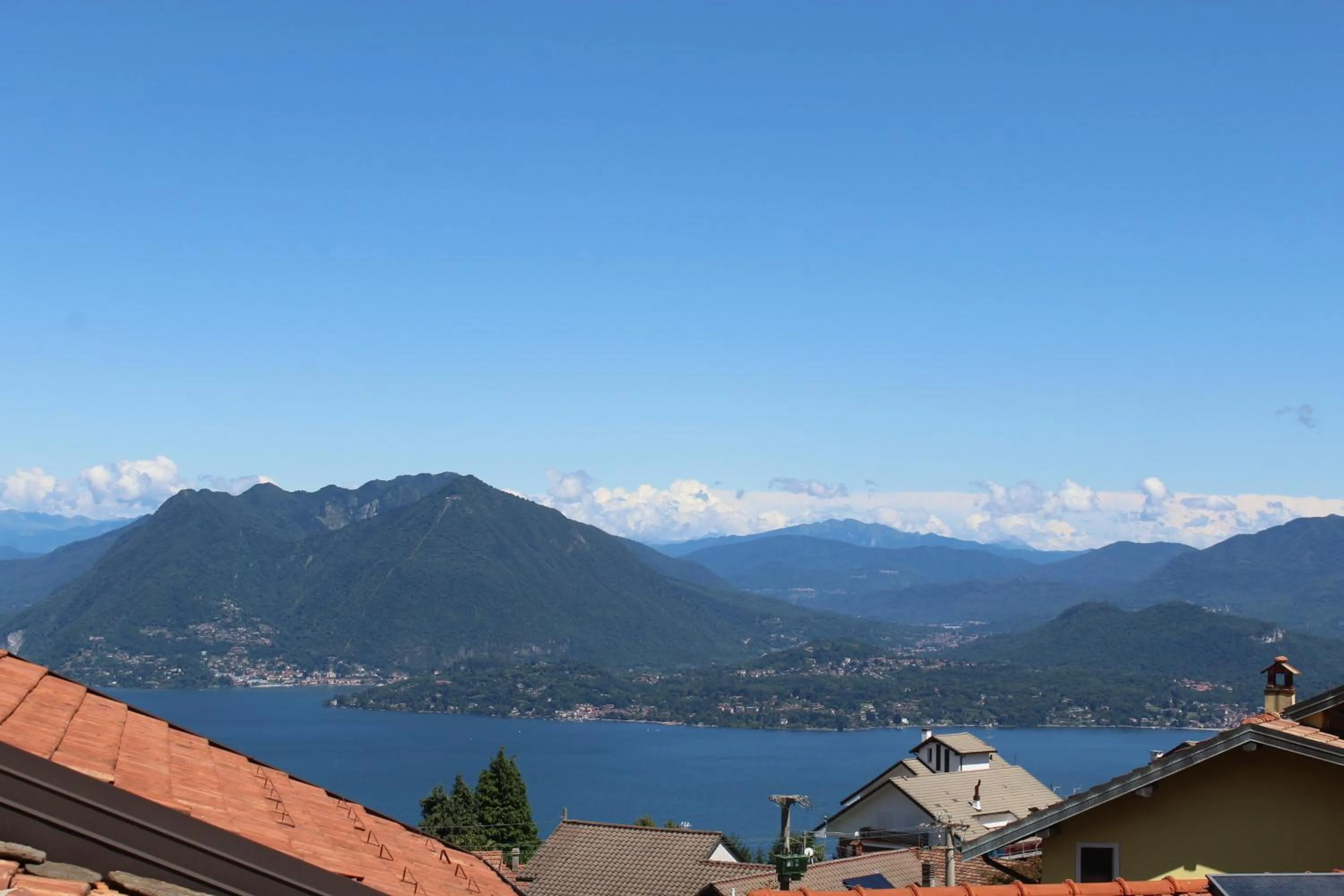 Stresa Complex LevOasi