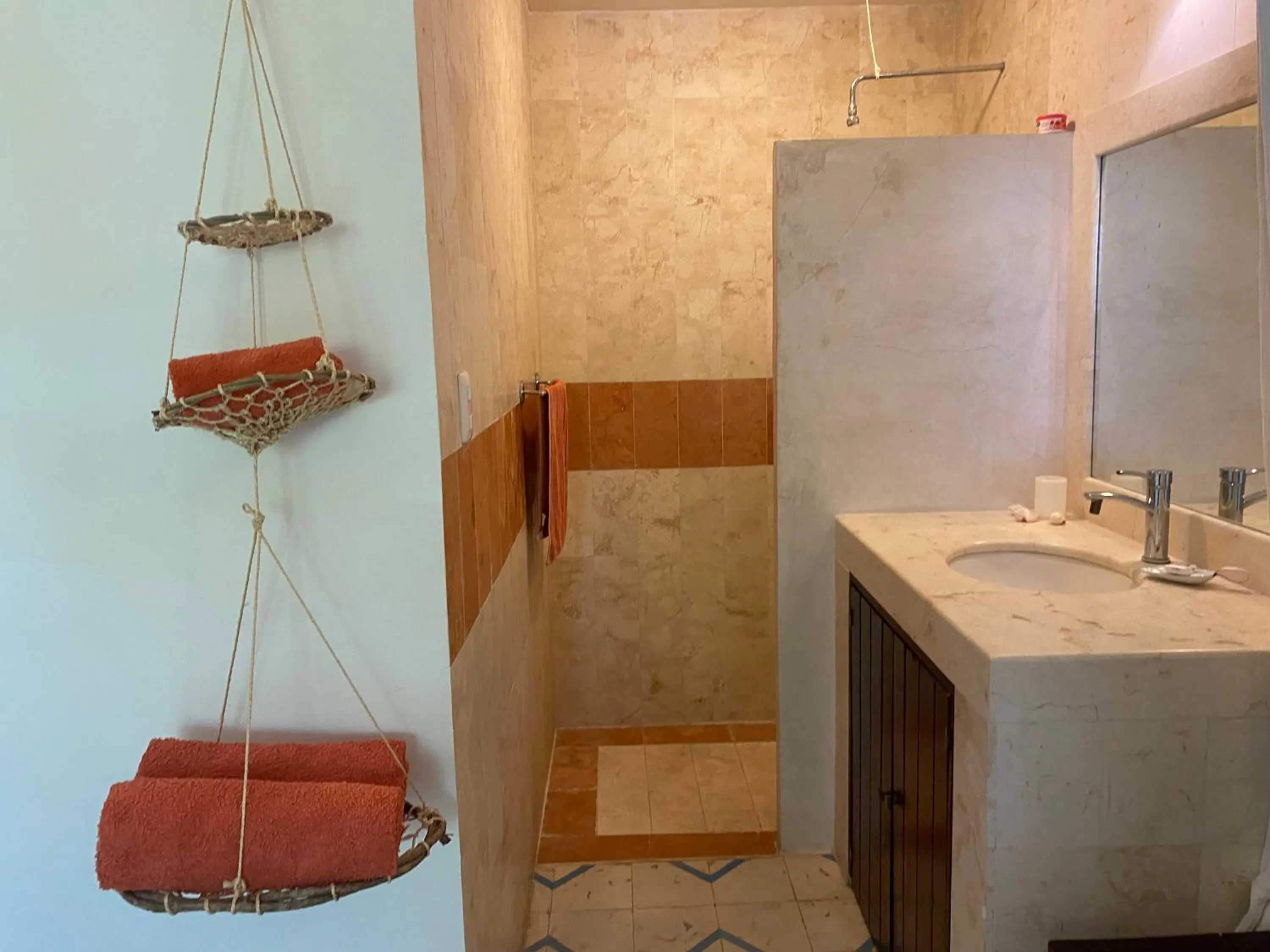 Shower in Hotel La Piazzetta