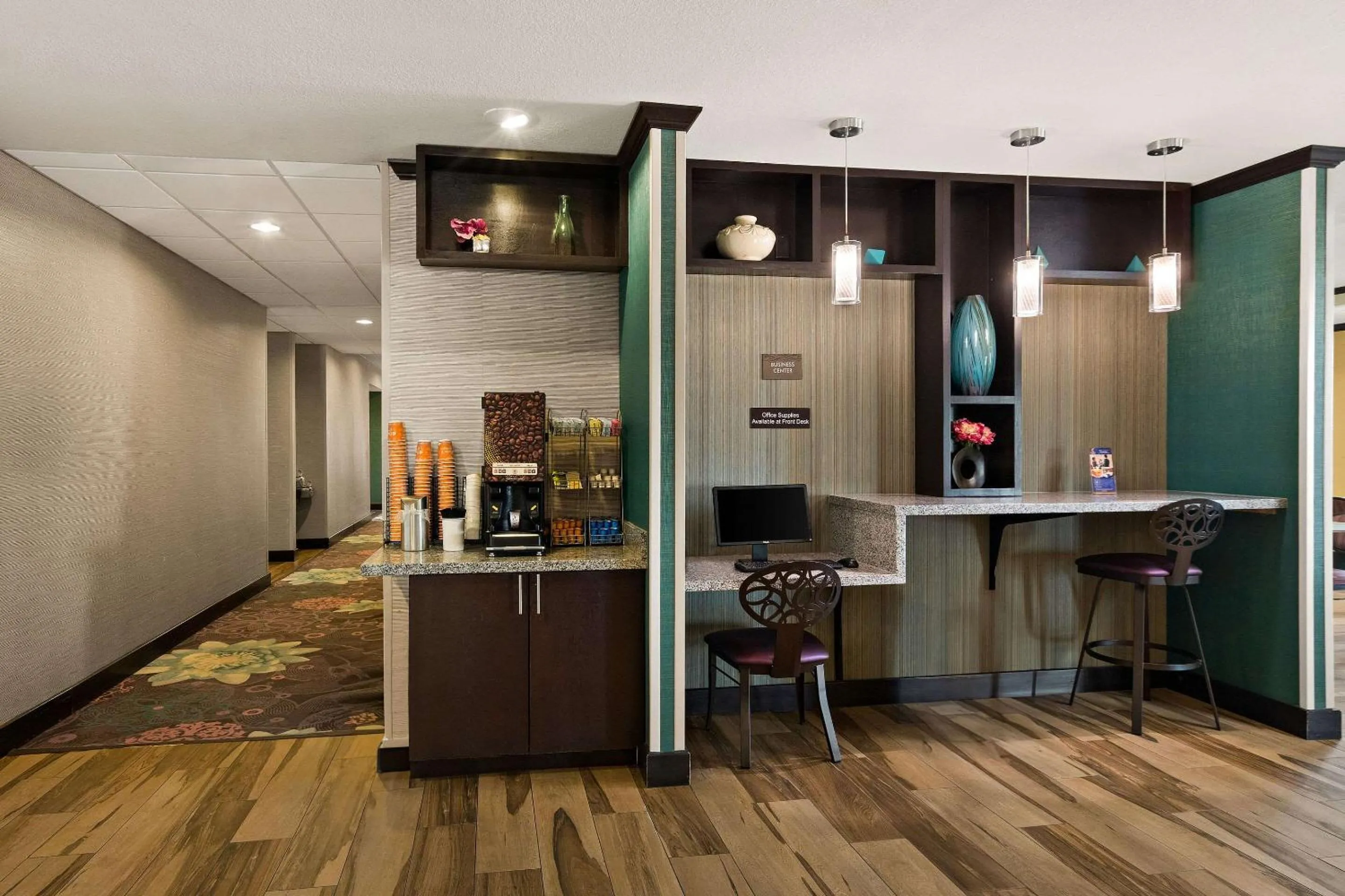Business facilities in Comfort Inn & Suites Newcastle - Oklahoma City
