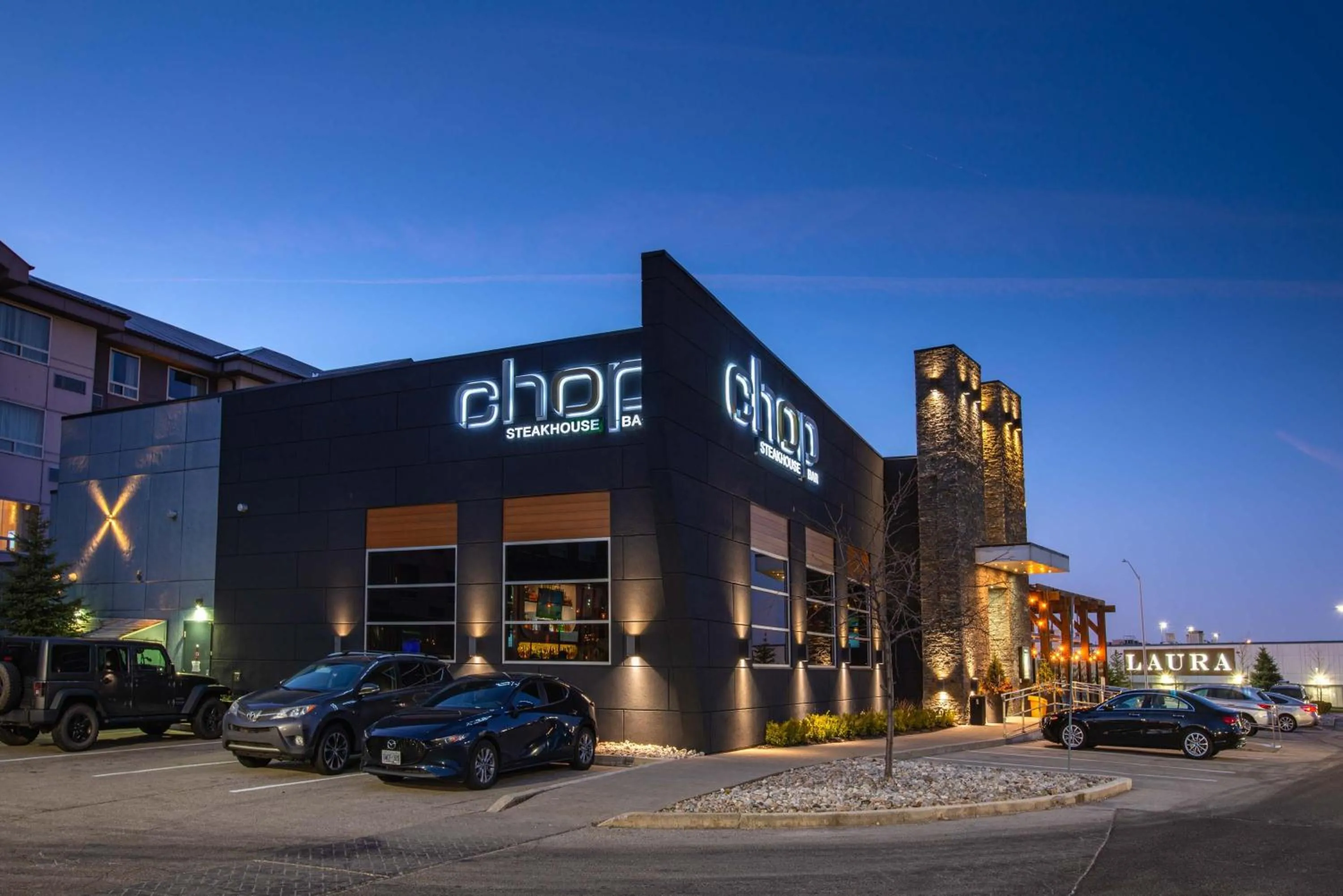 Restaurant/places to eat in Sandman Hotel Oakville