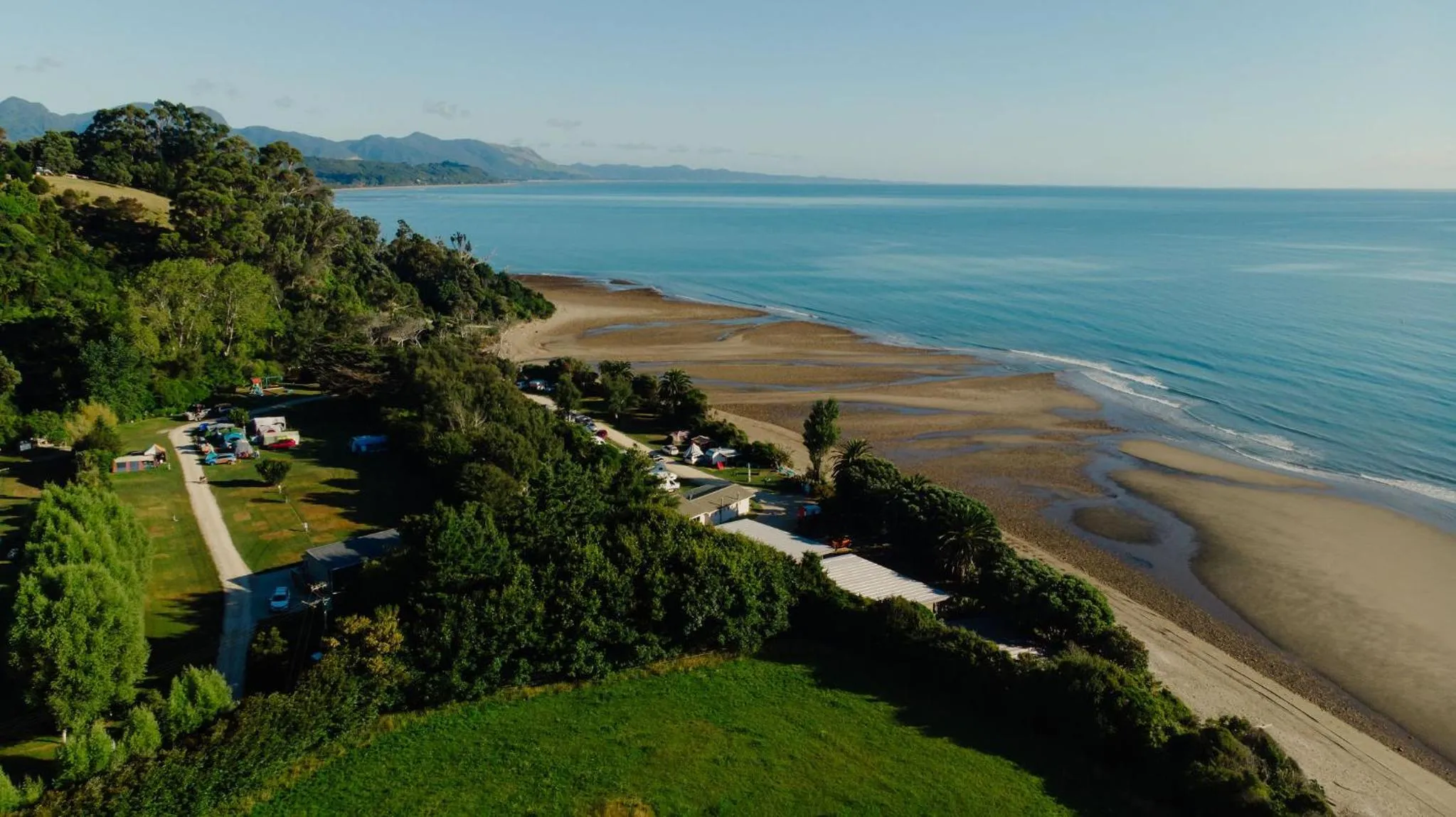 Beach in Golden Bay Holiday Park