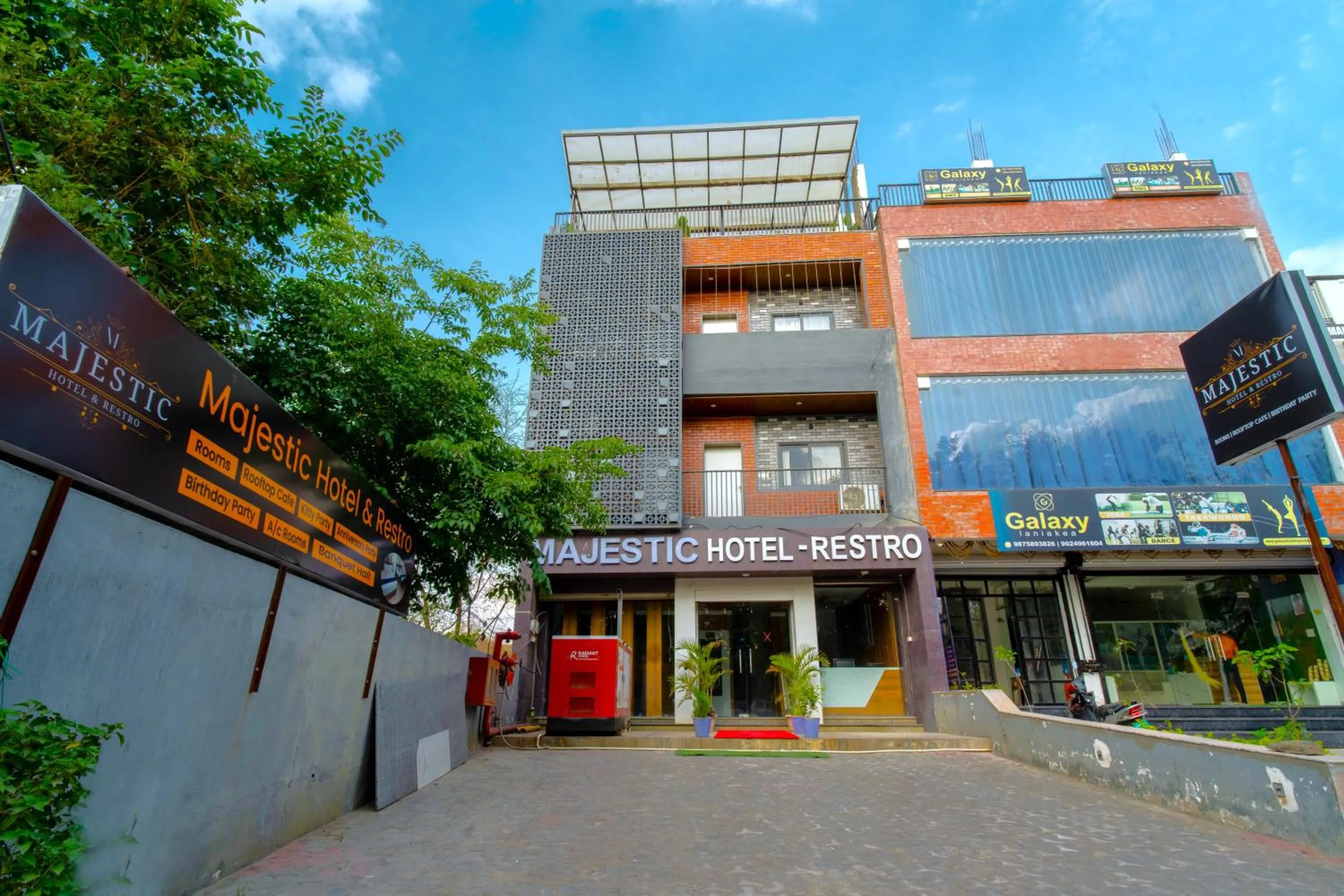 Property building in Majestic Hotel and Restro