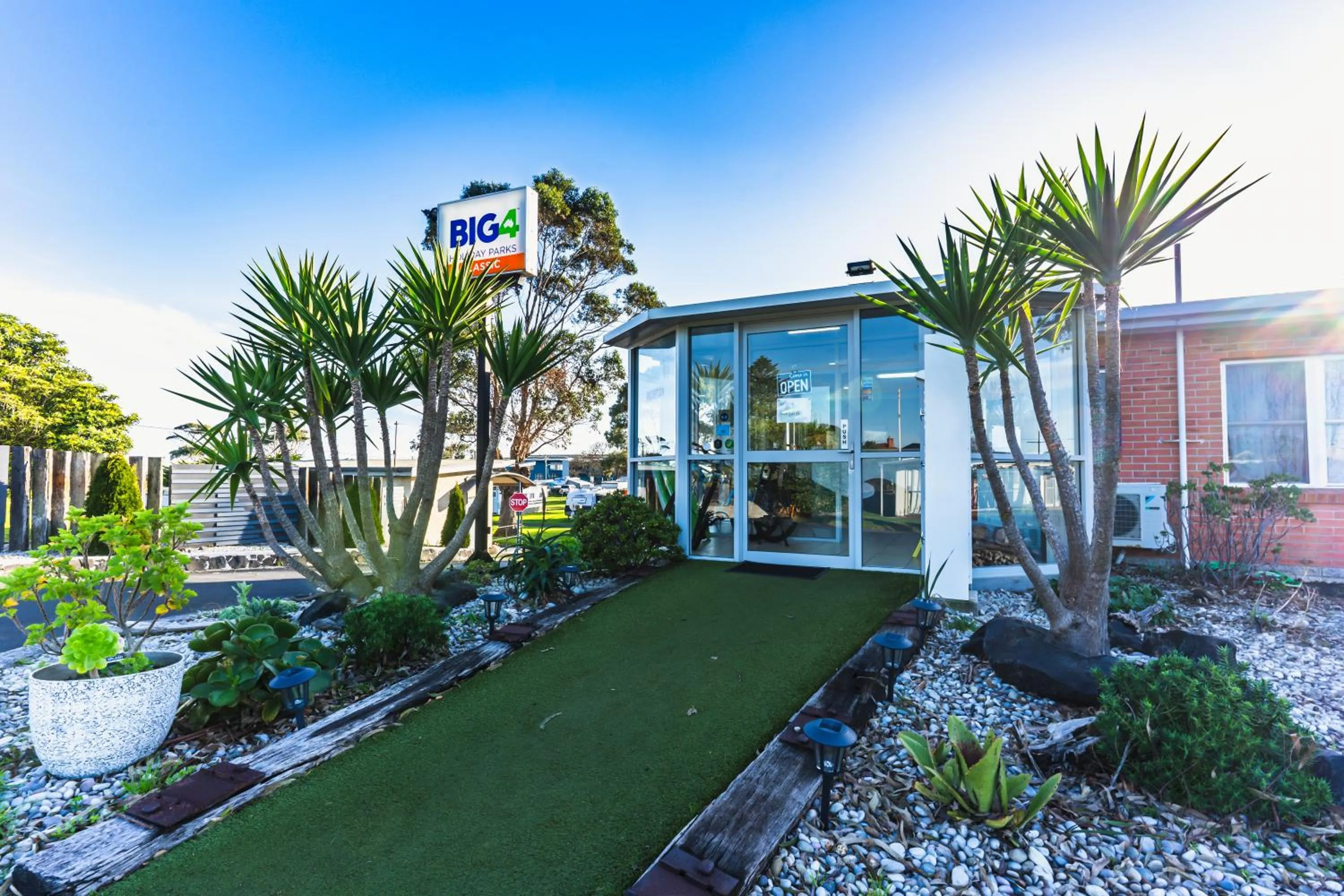 Lobby or reception in BIG4 Tassie Getaway Park Ulverstone