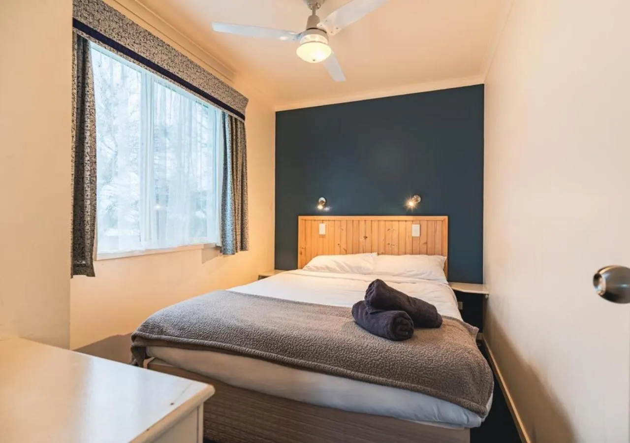 Bedroom, Bed in BIG4 Tassie Getaway Park Ulverstone