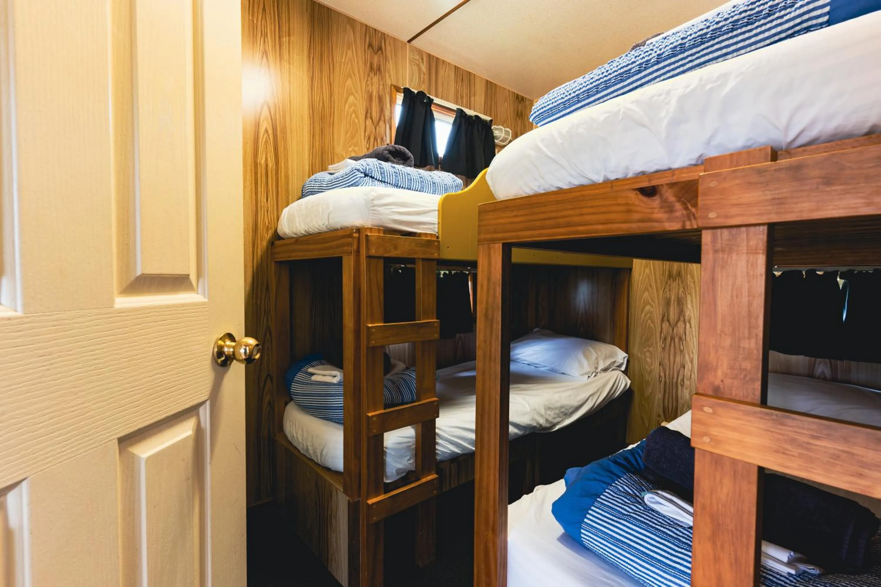 Bed in BIG4 Tassie Getaway Park Ulverstone