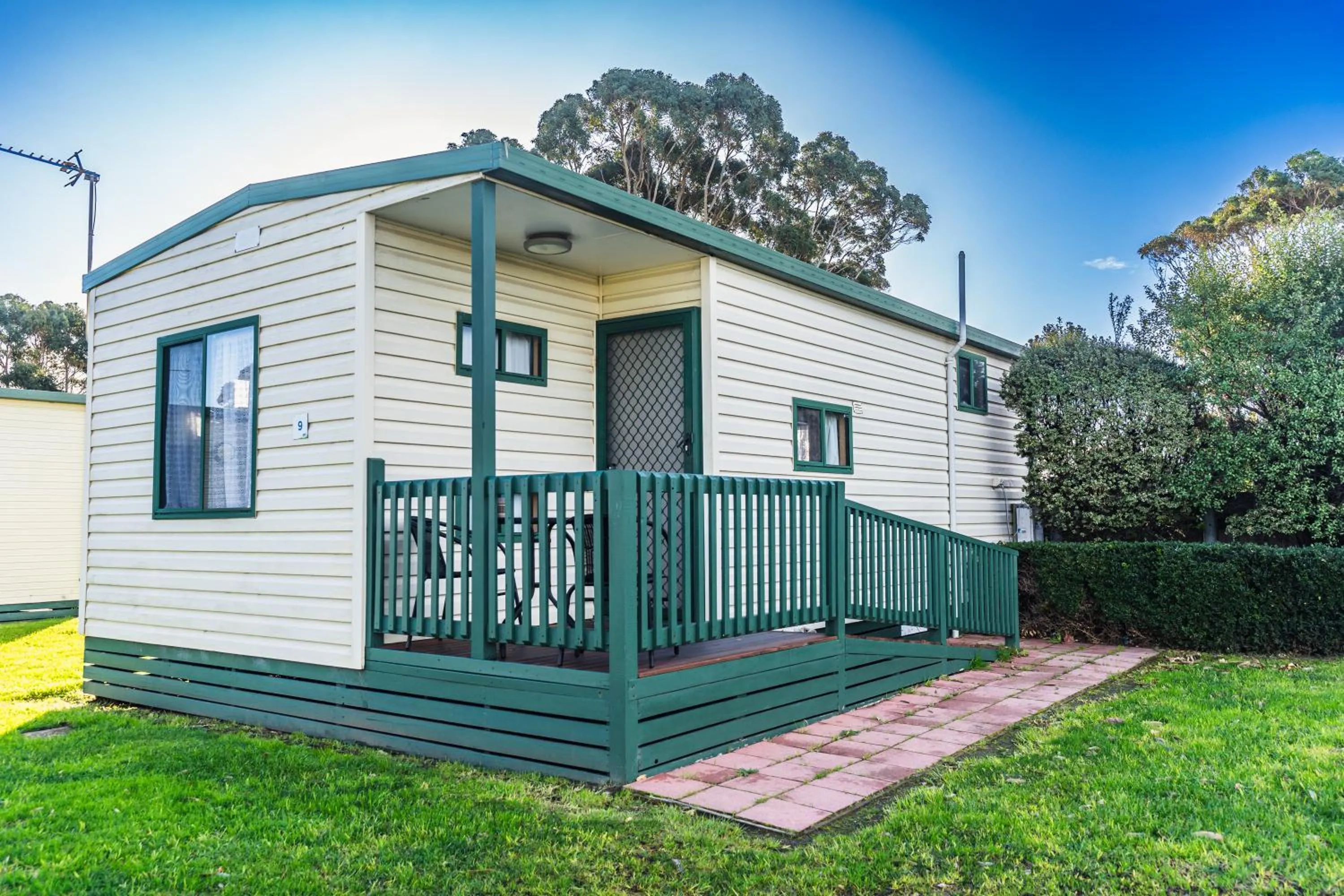 Patio in BIG4 Tassie Getaway Park Ulverstone