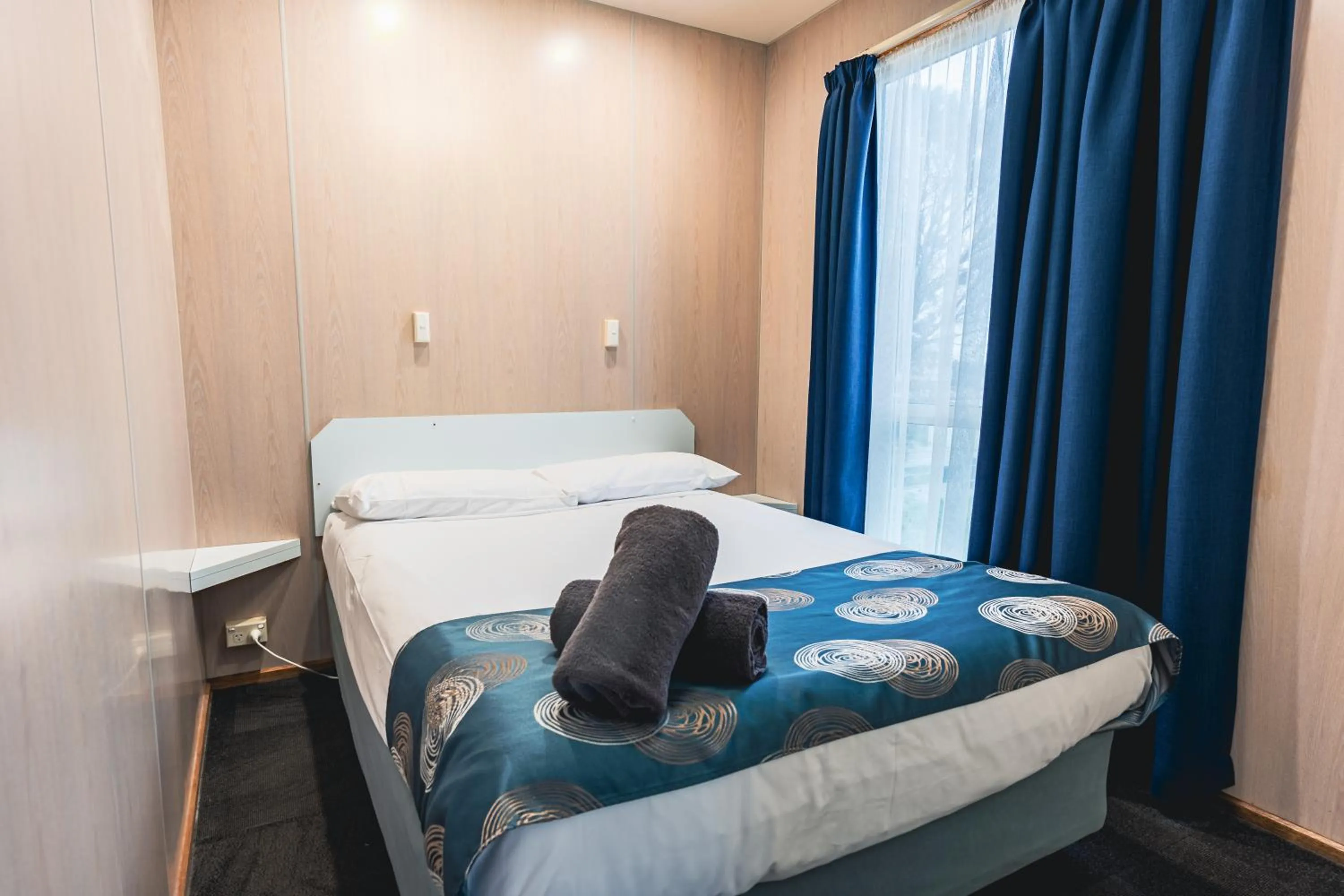 Bedroom, Bed in BIG4 Tassie Getaway Park Ulverstone