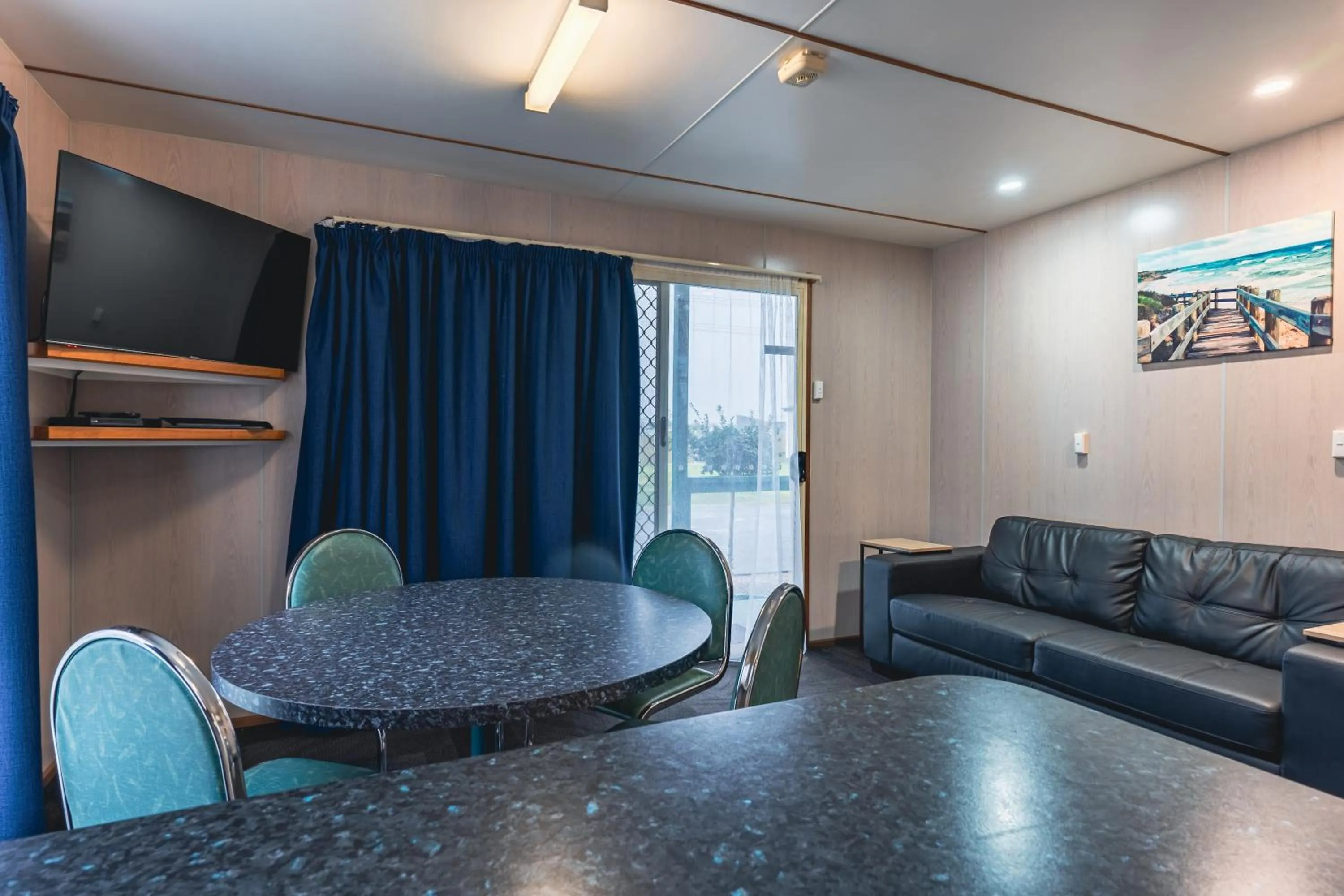 Living room in BIG4 Tassie Getaway Park Ulverstone