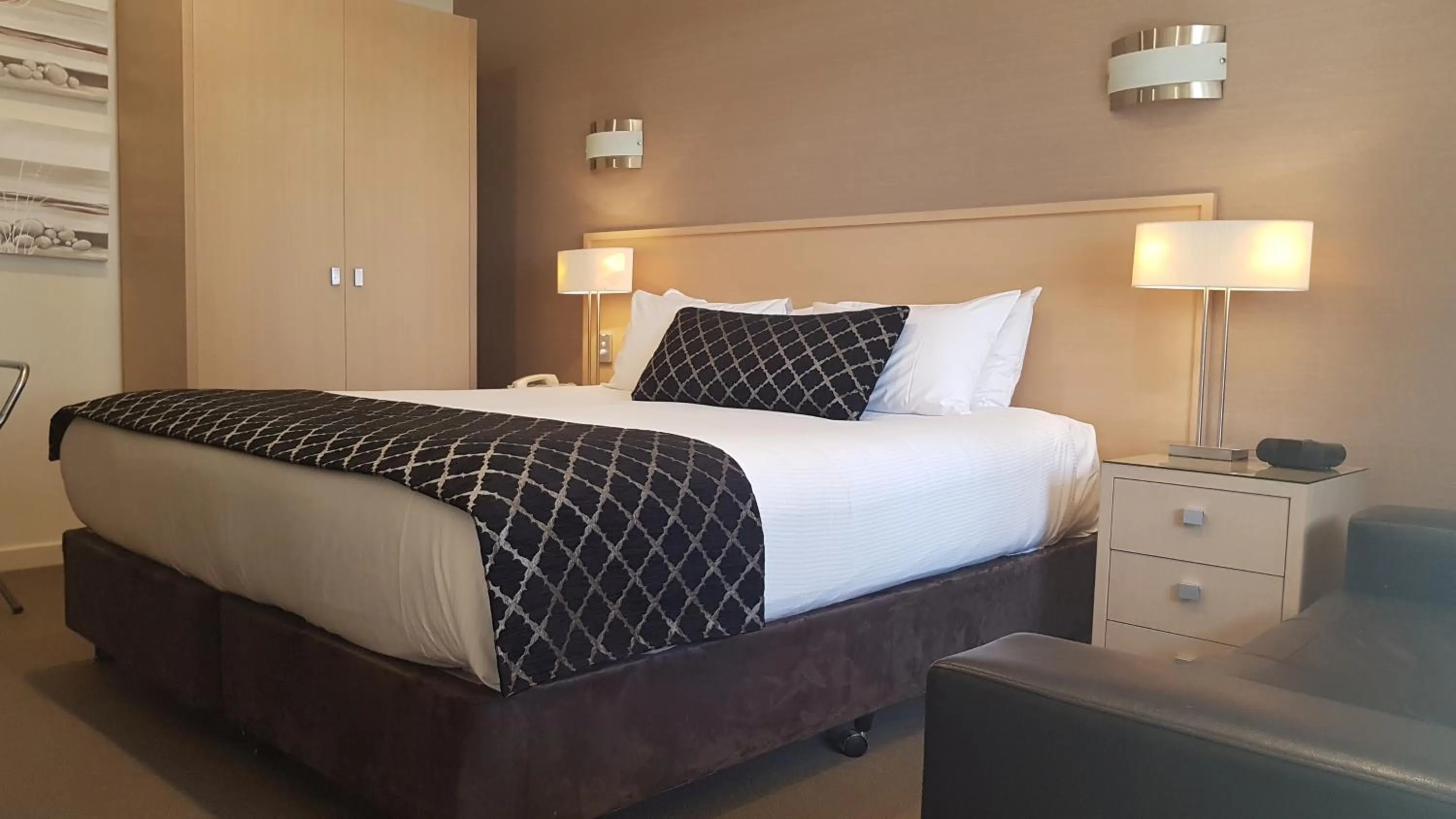 Bed in Largs Pier Hotel