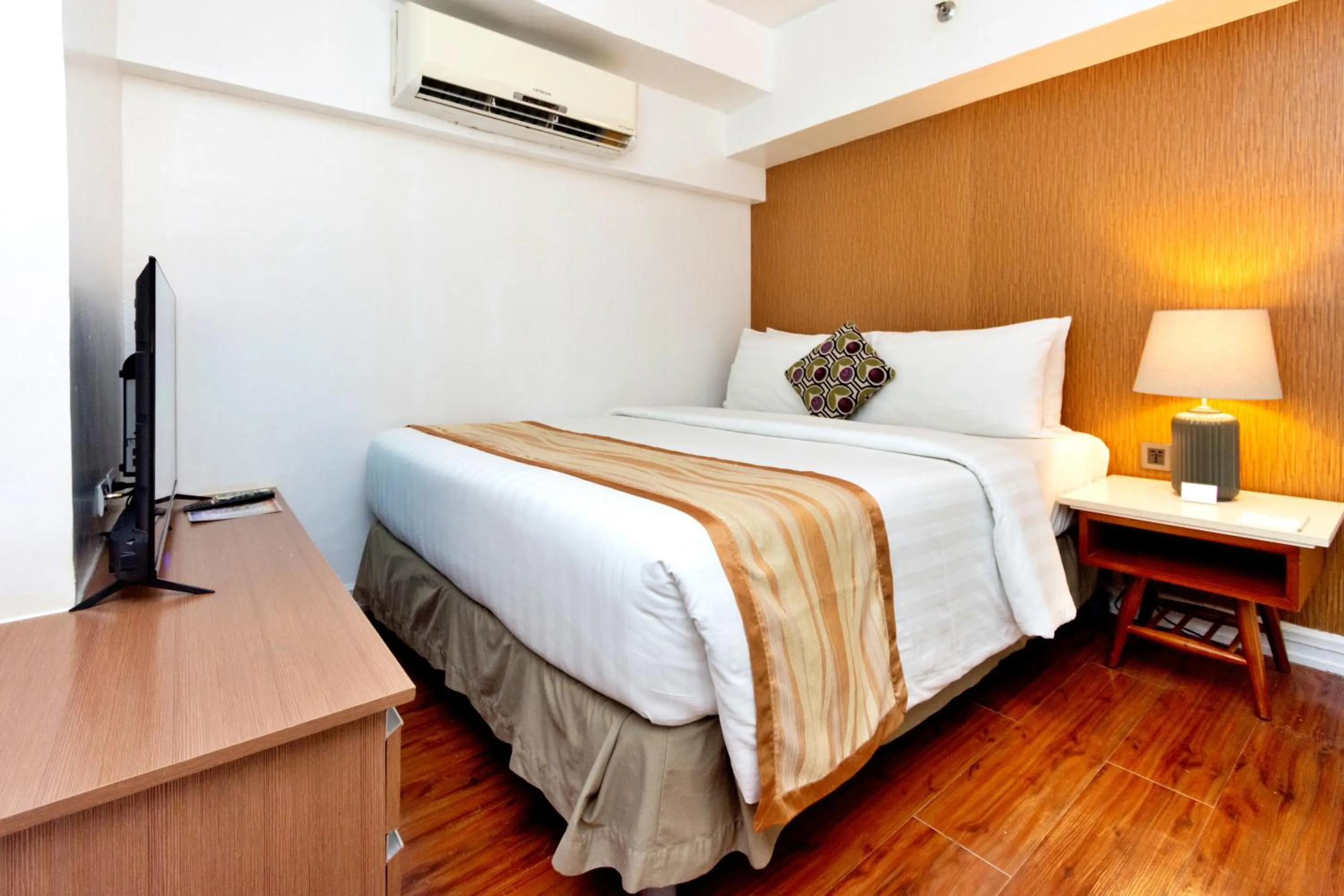 Bedroom, Bed in Ferra Premier by JG