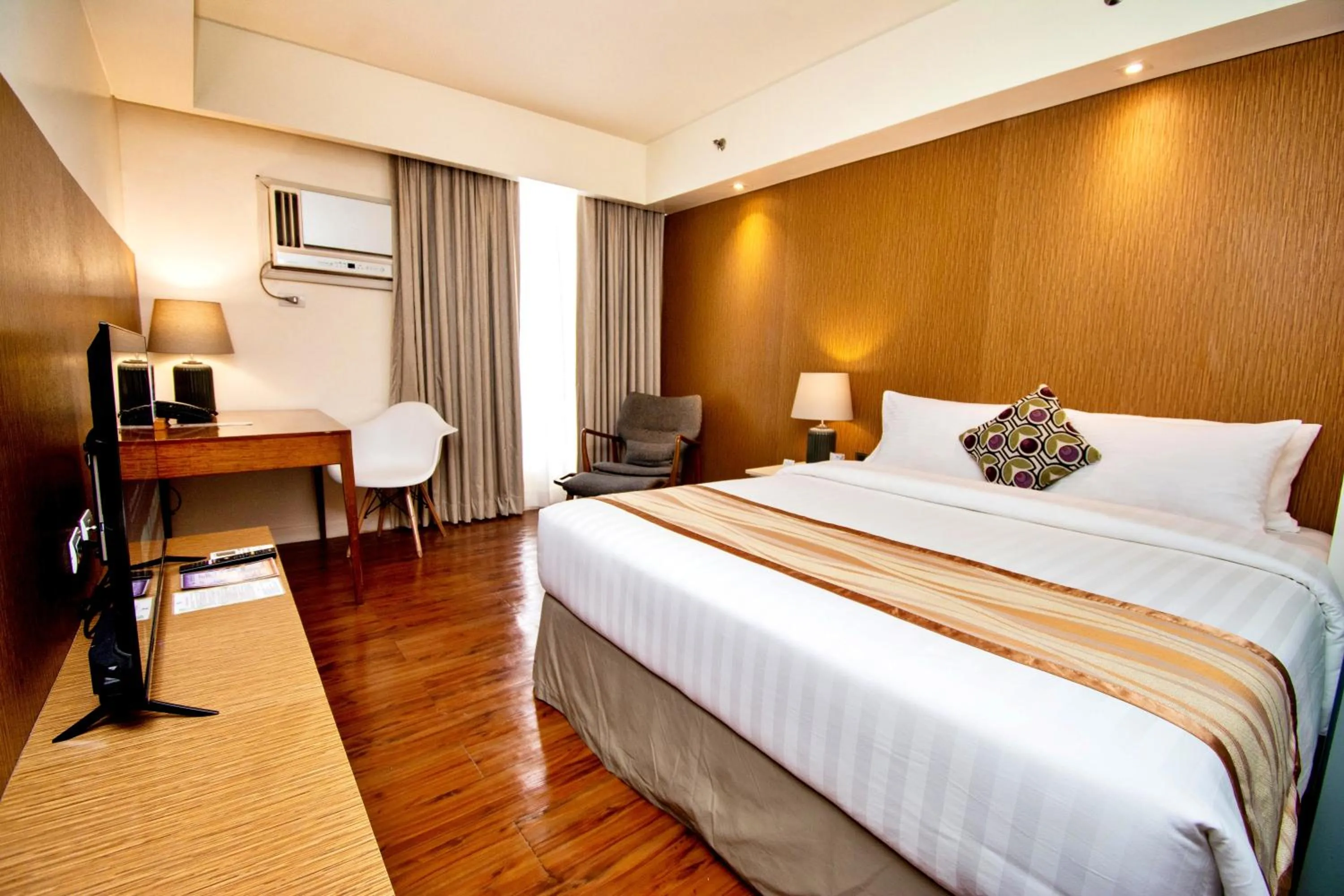 Bedroom, Bed in Ferra Premier by JG