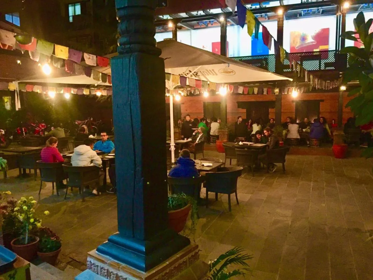 Restaurant/places to eat in Dalai-La Boutique Hotel