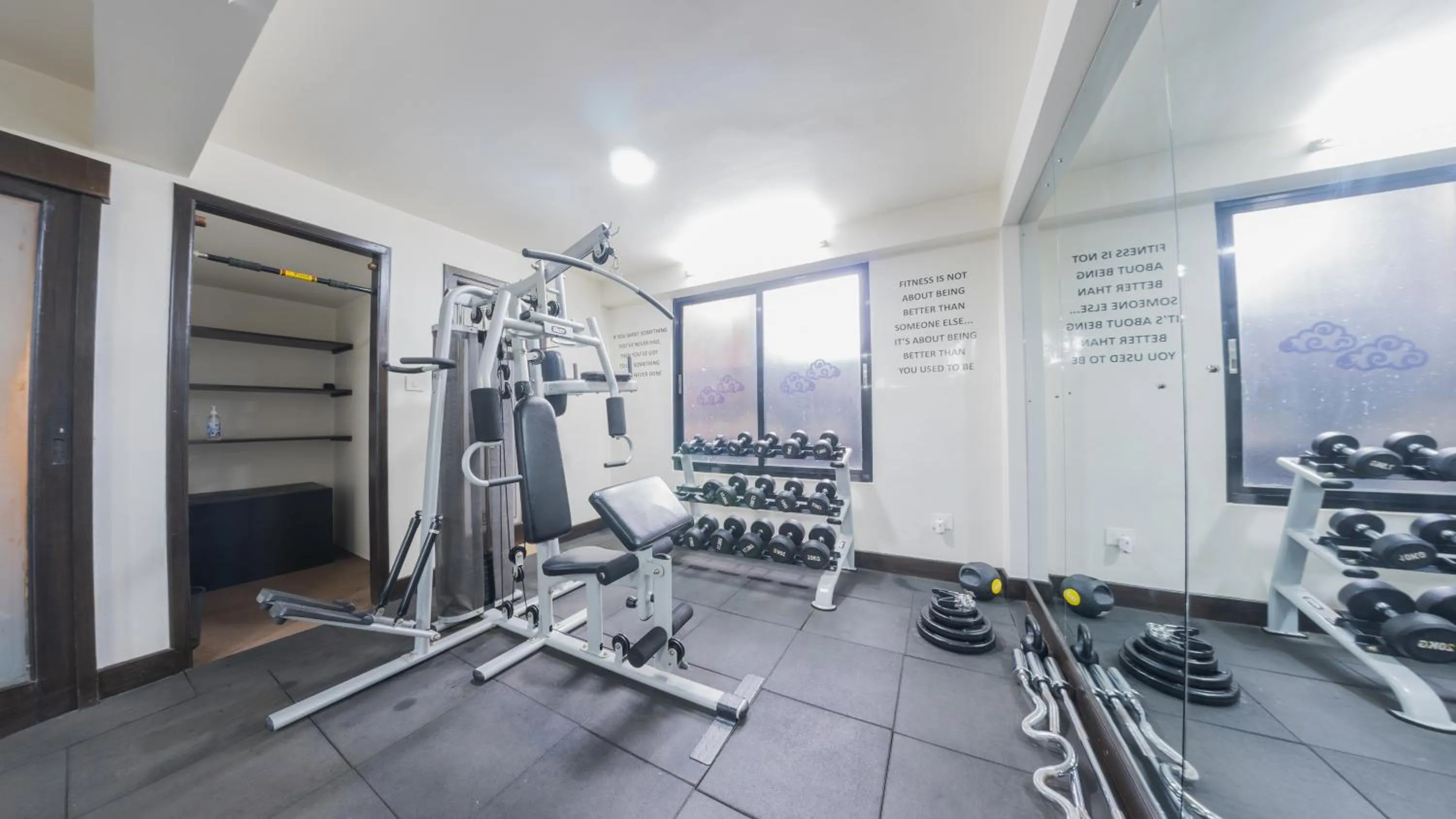 Fitness centre/facilities in Dalai-La Boutique Hotel