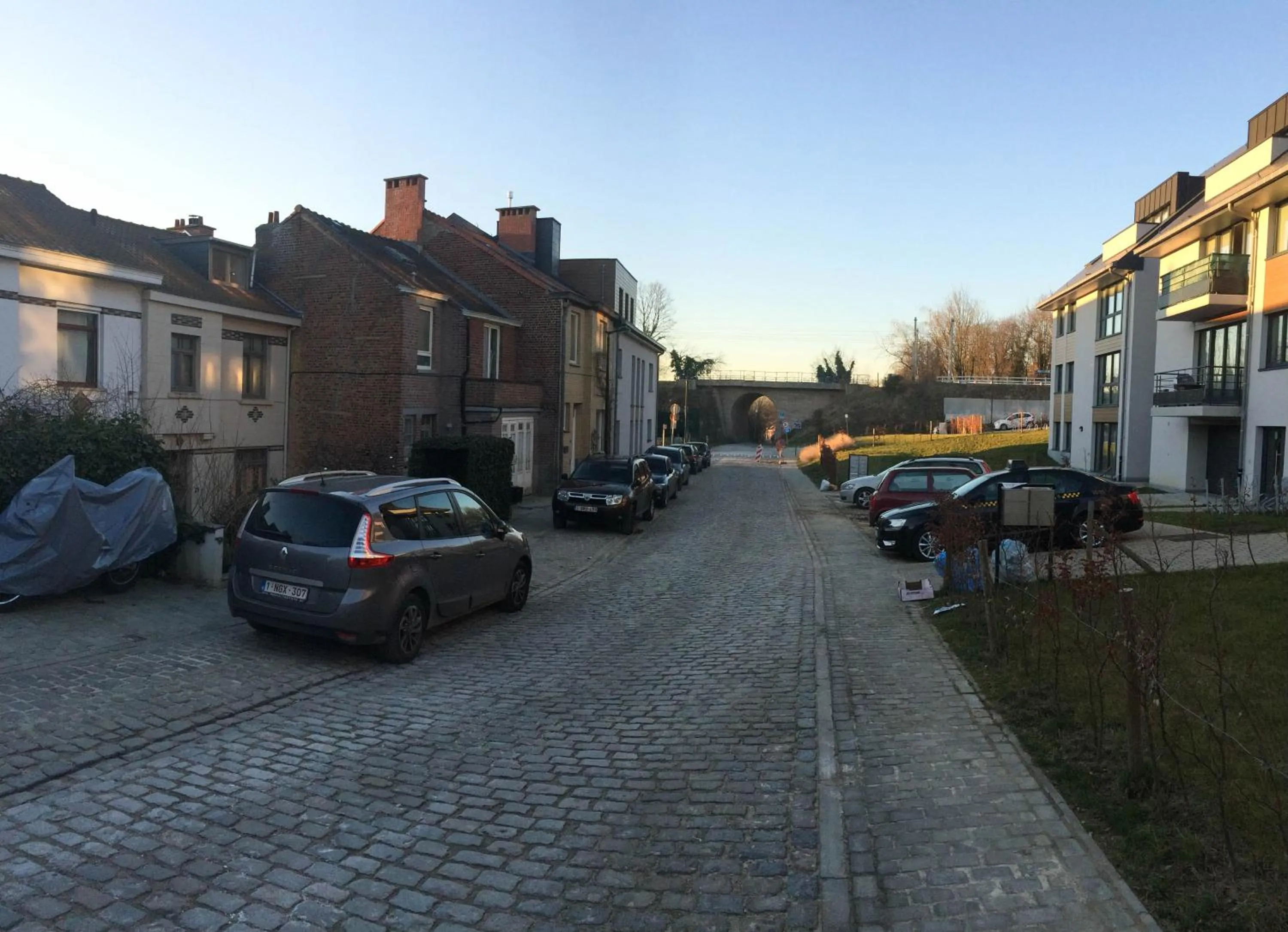Quiet street view in B&B Moensberg