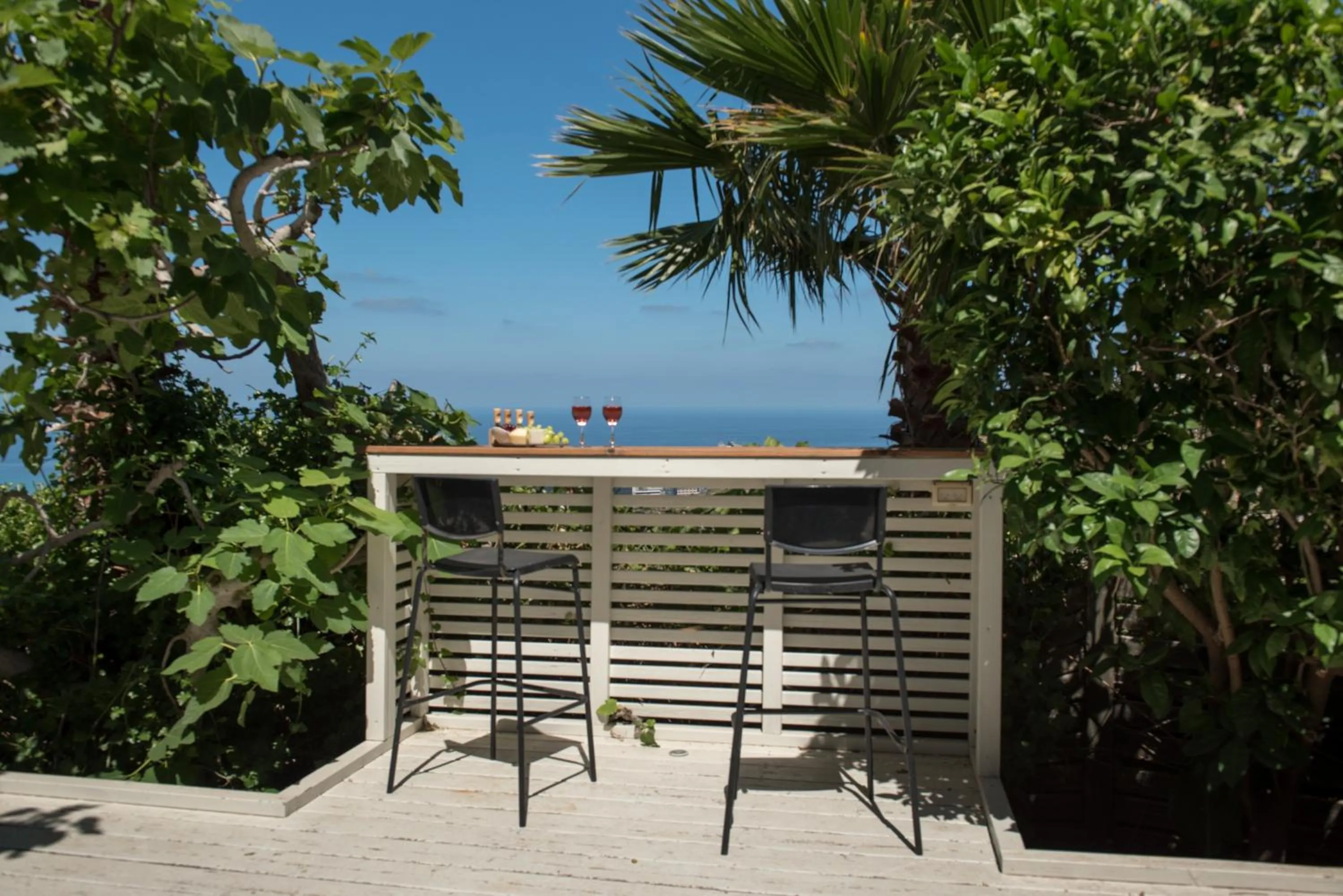 Balcony/Terrace in Wallenberg Oasis Apartments Haifa