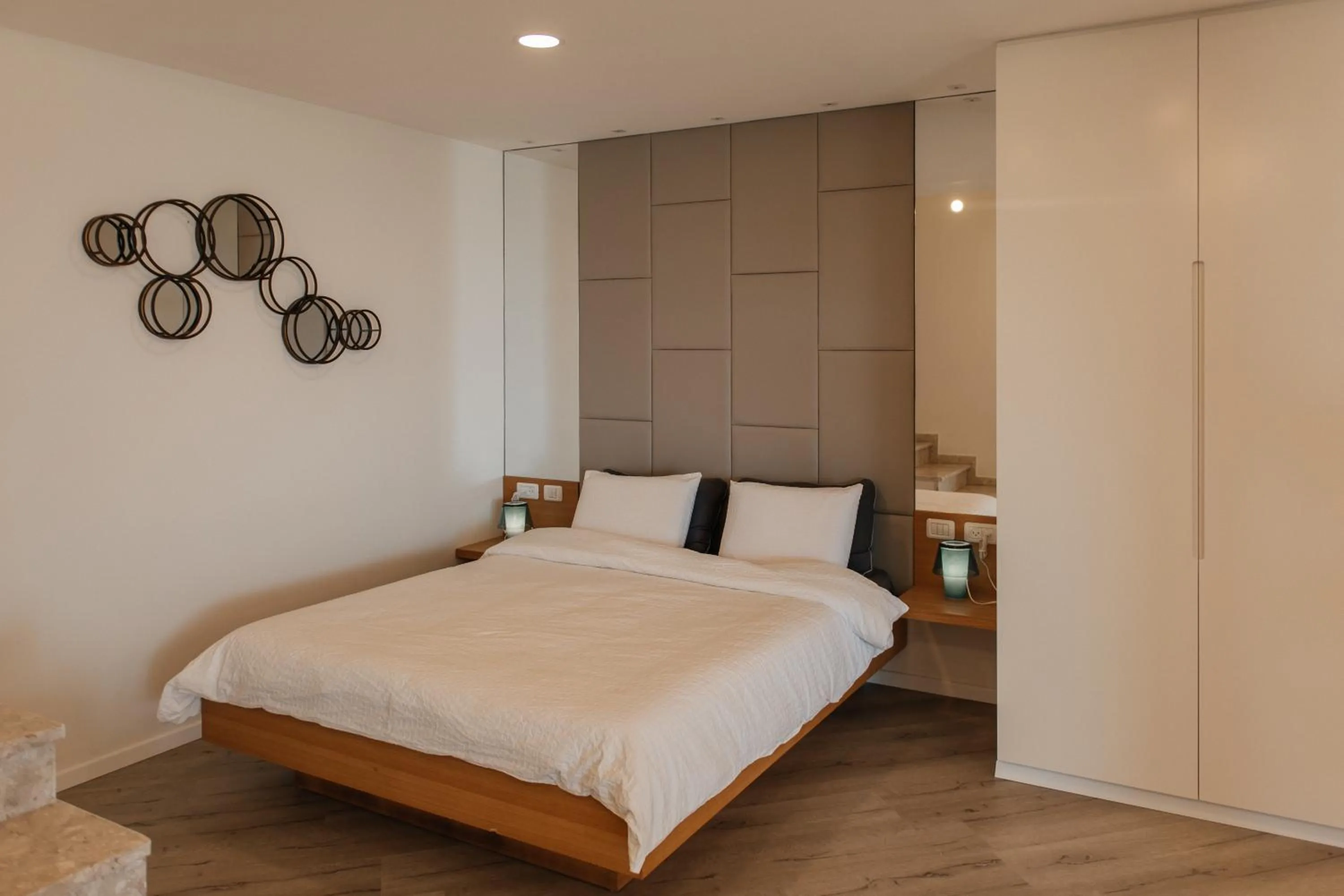 Wallenberg Oasis Apartments Haifa