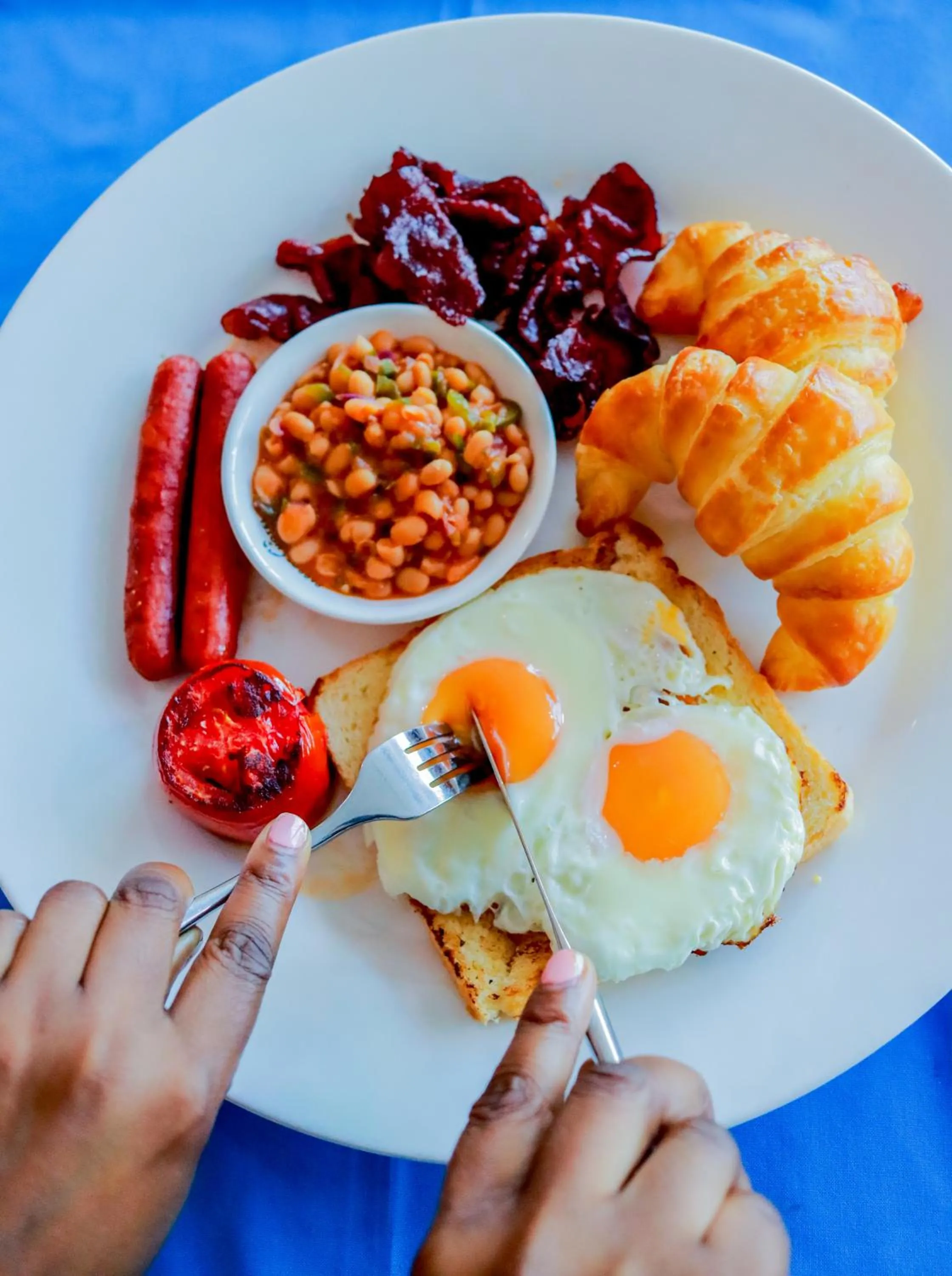 Restaurant/places to eat in Parrot Hotel Arusha