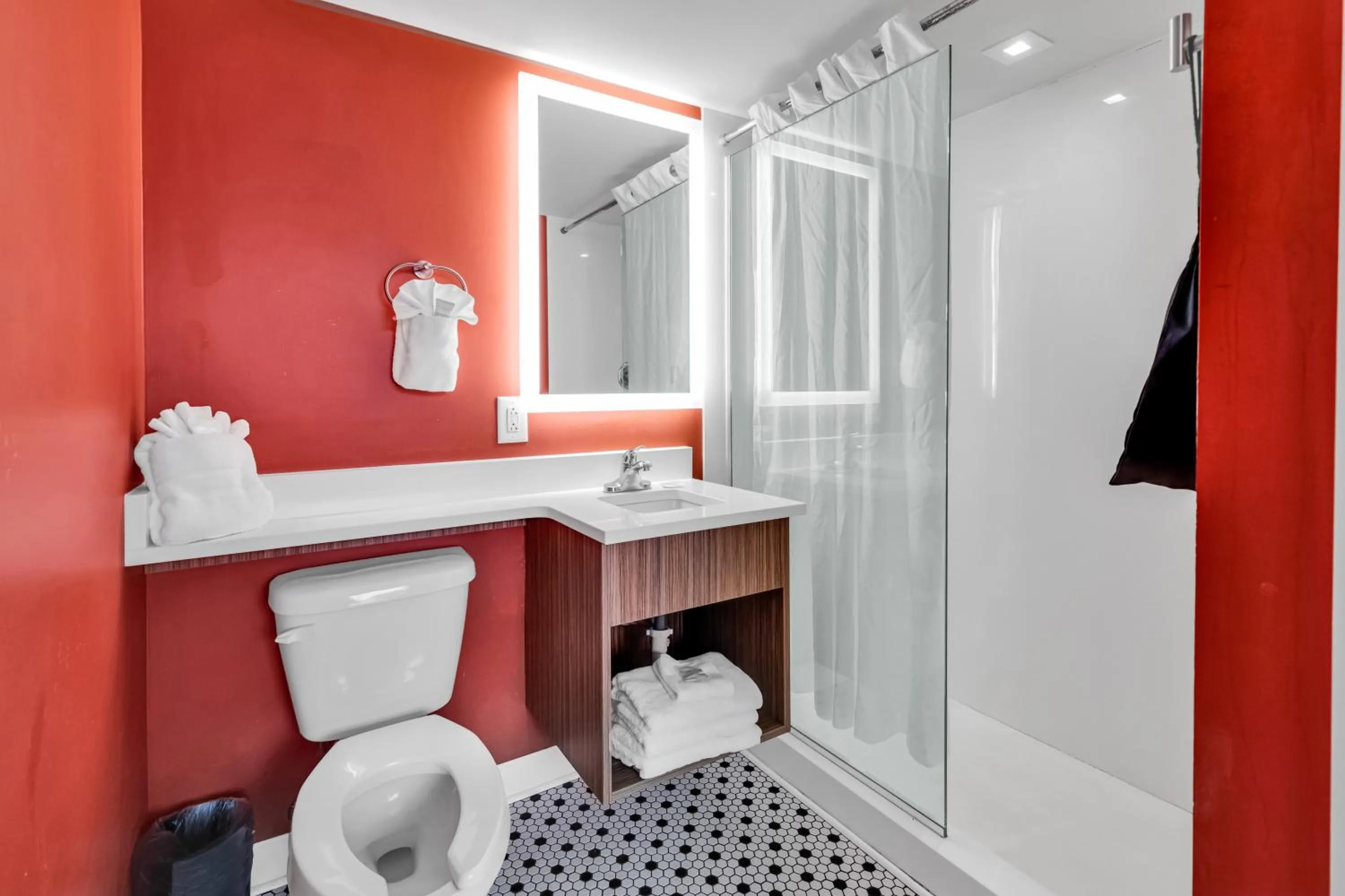 Shower in Holiday Shores Myrtle Beach