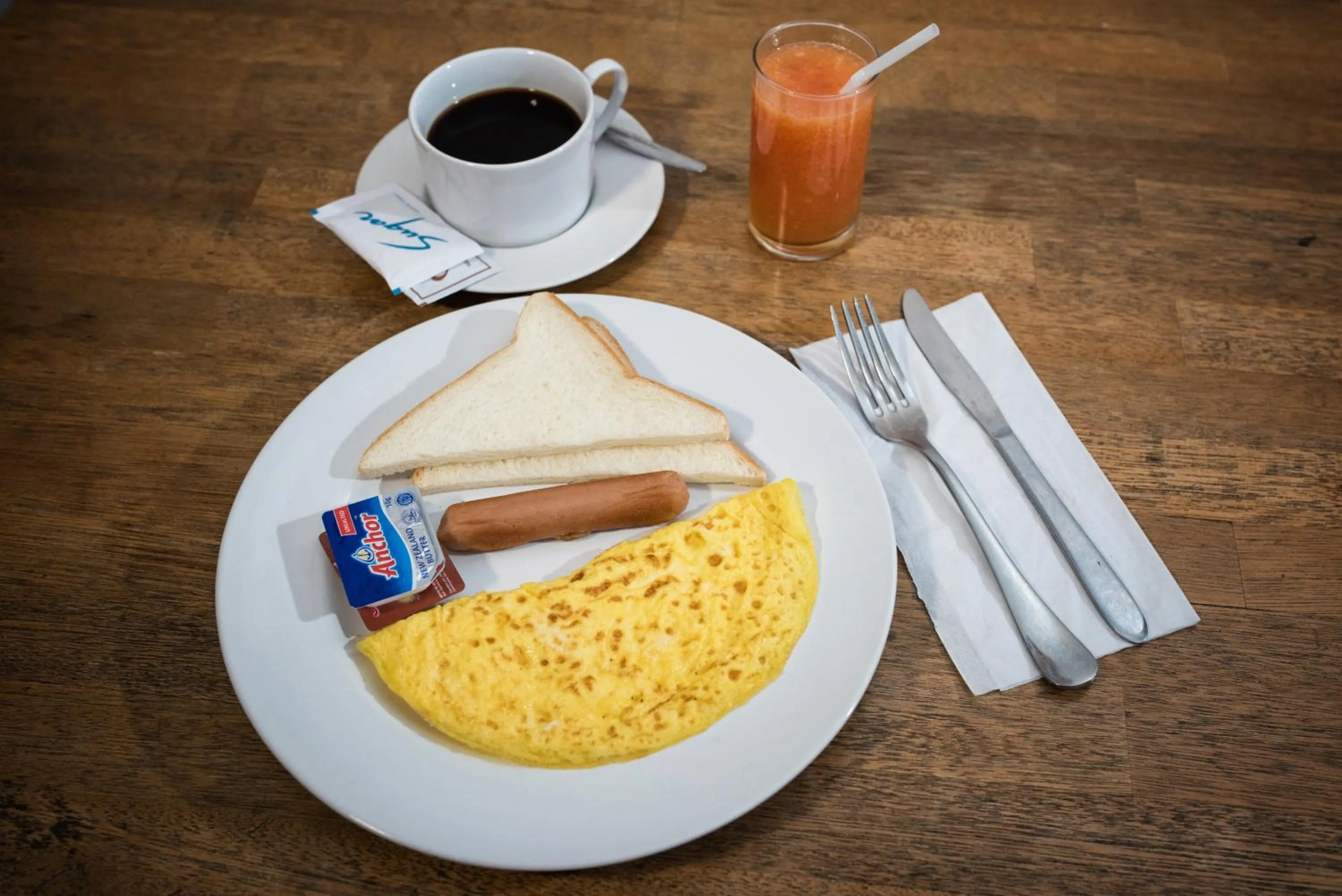 American breakfast in Anggie Stay