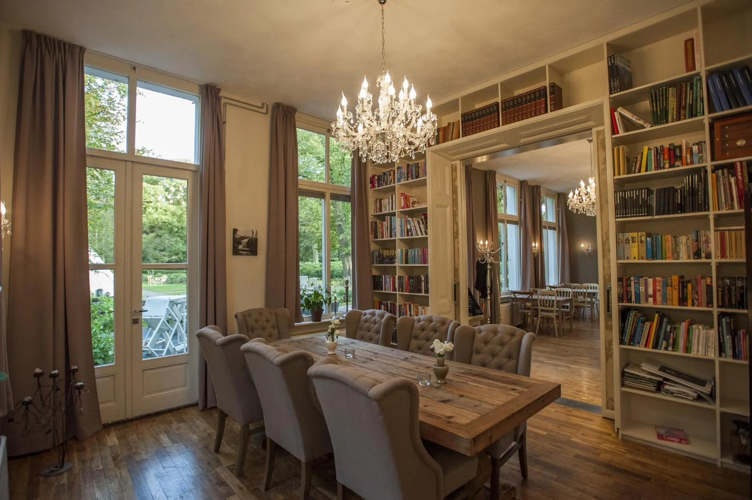 Restaurant/places to eat in Boutique B&B Villa Heidetuin