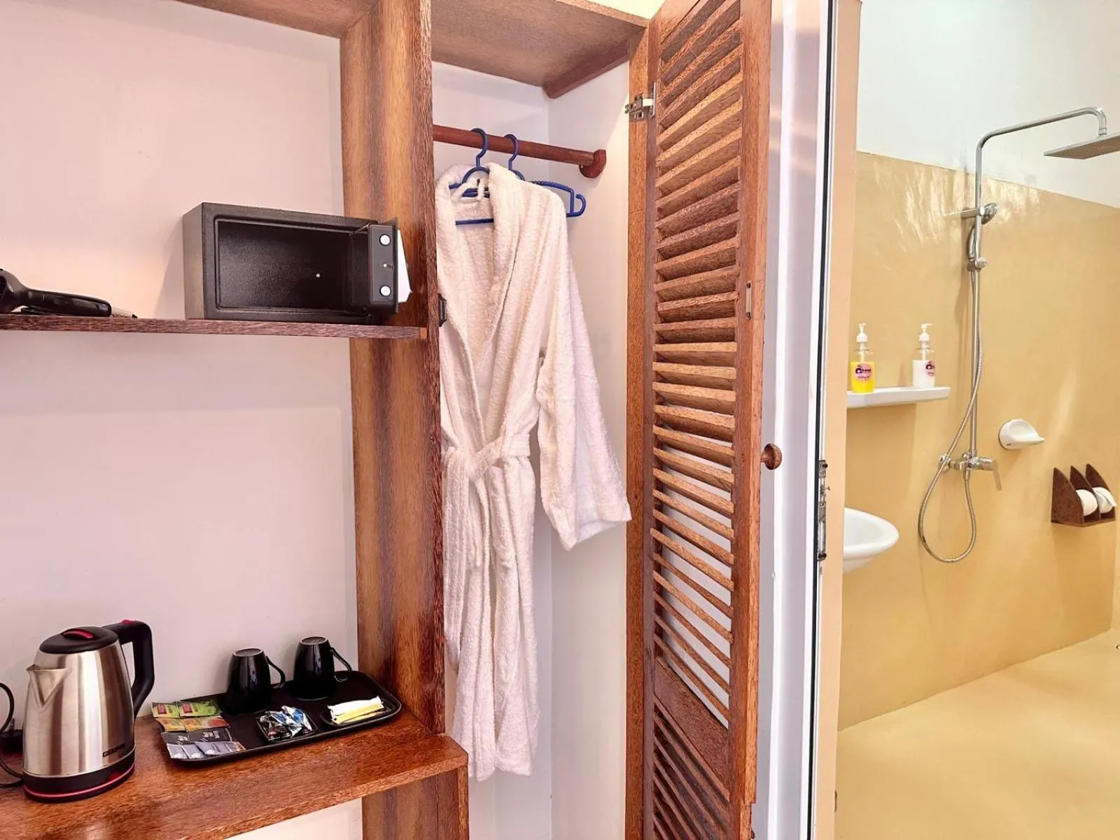 Bathroom in Mia Boutique Hotel