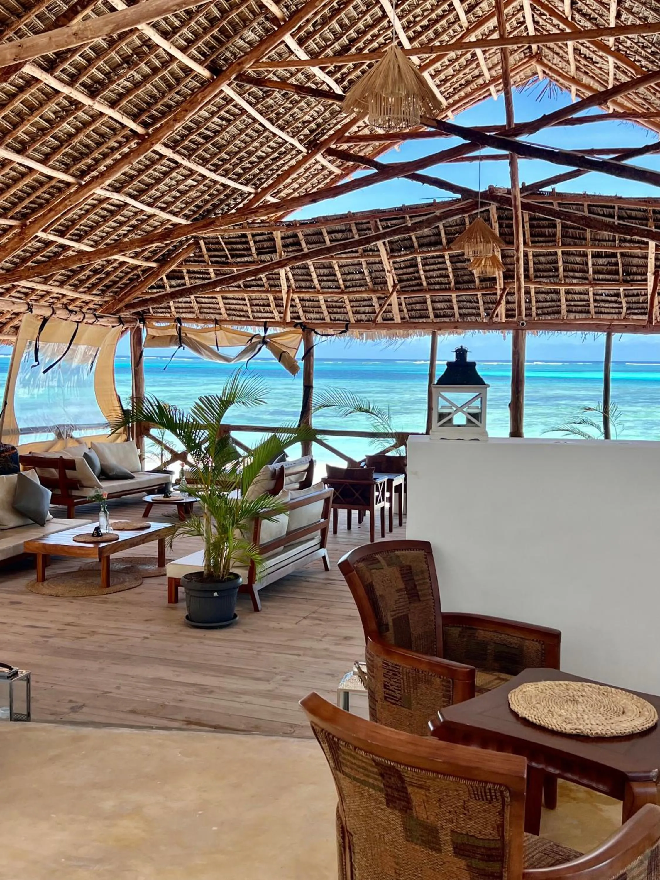 Restaurant/places to eat in Mia Boutique Hotel