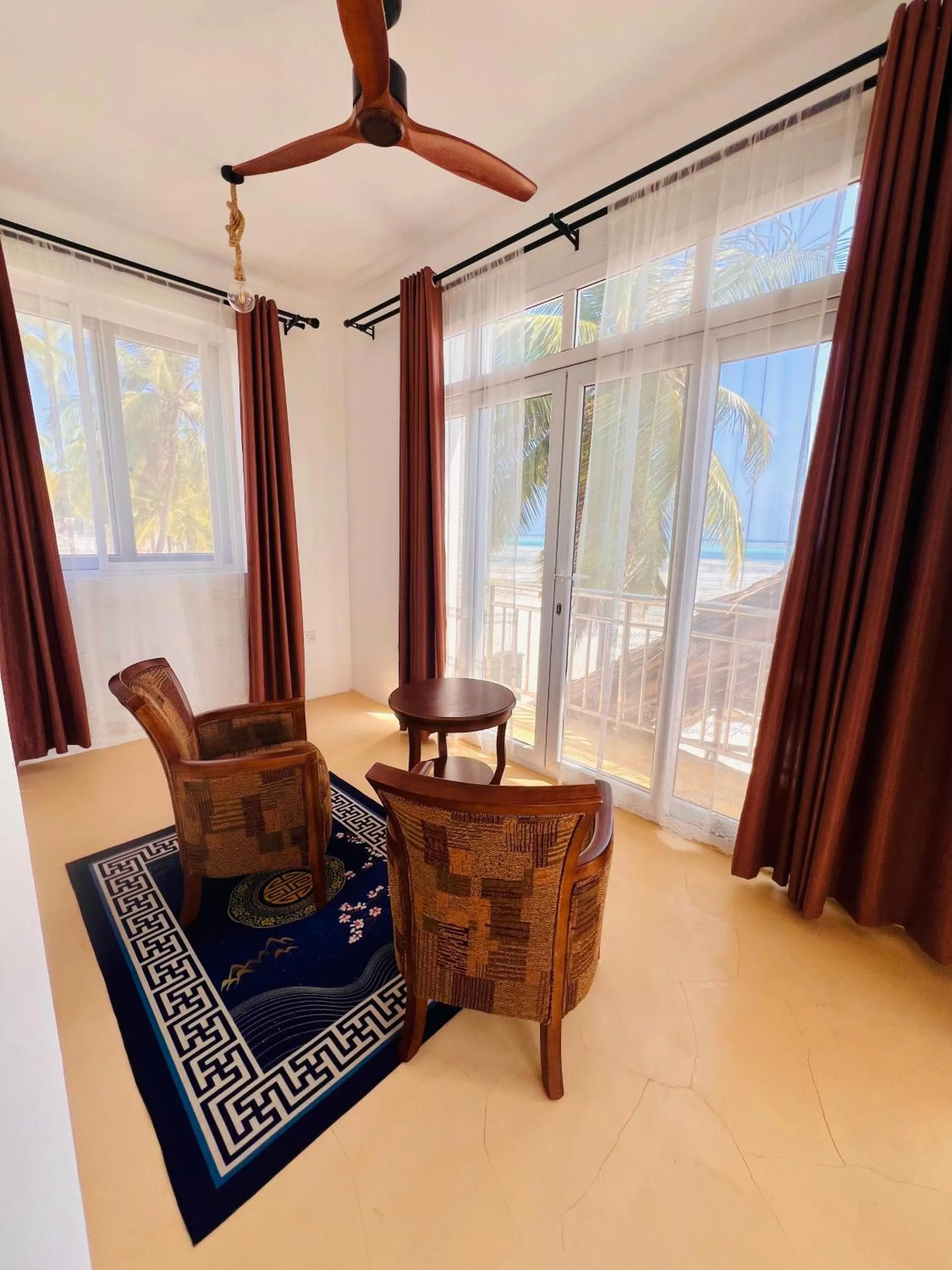 Seating area in Mia Boutique Hotel