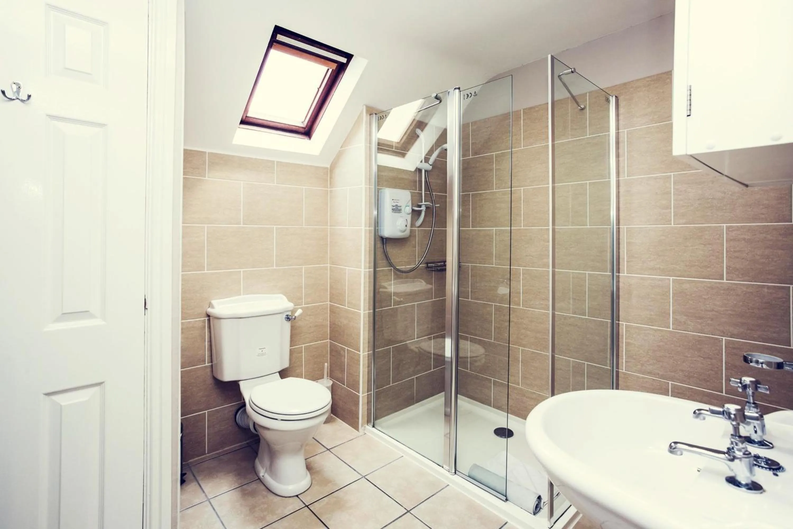 Bathroom in Walton Hall Hotel & Spa by Sunday