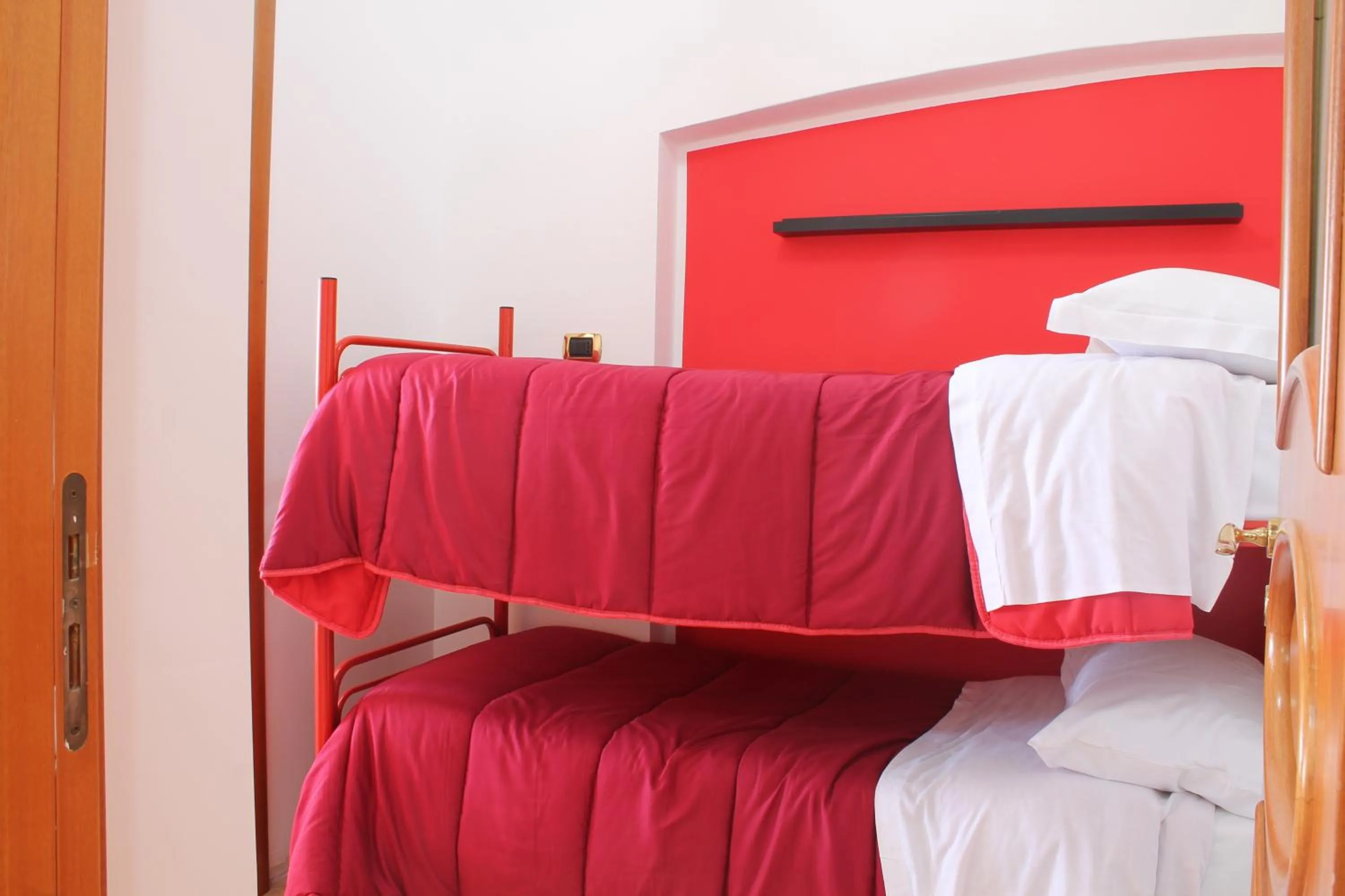 Bed in B&B Vesuvio Smiling