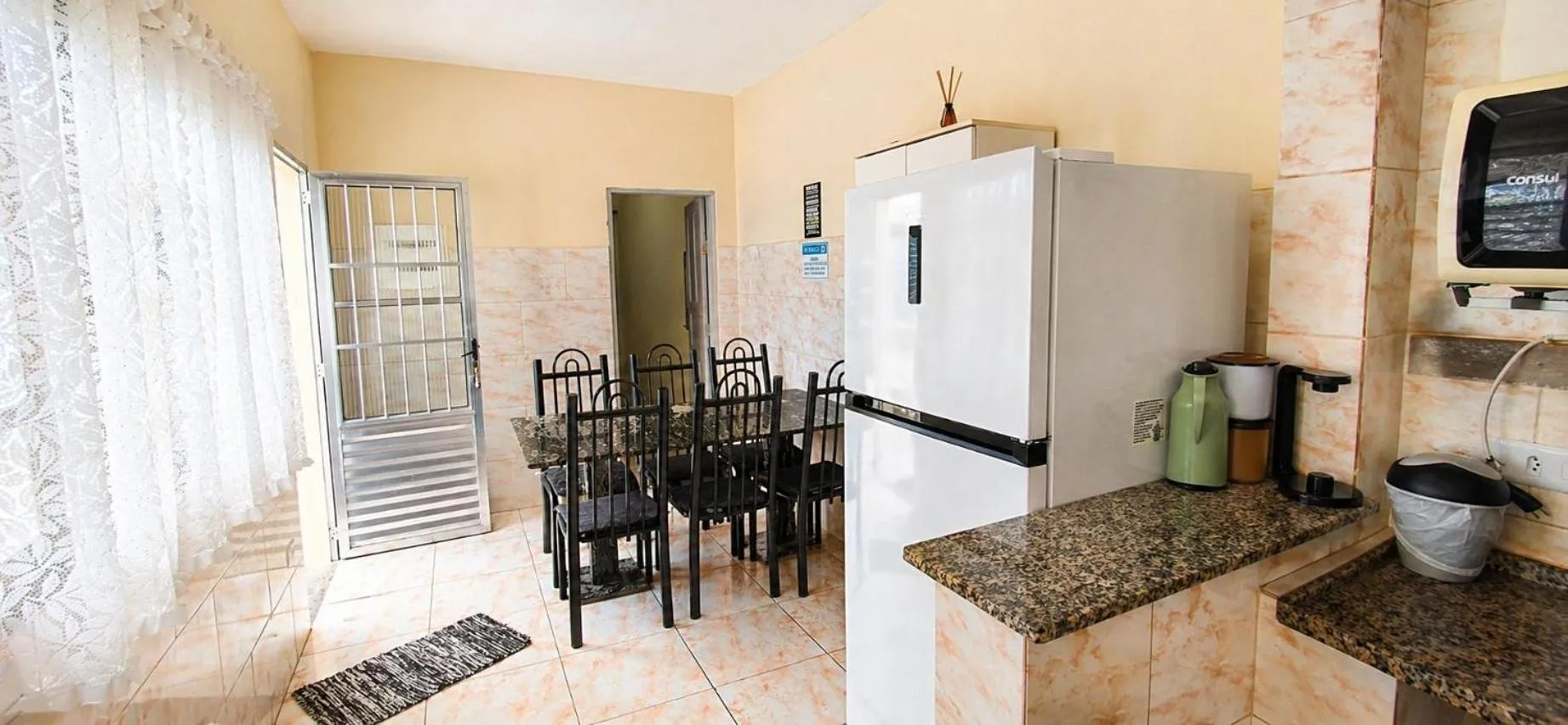 Casa com piscina pertinho do SESC Bertioga