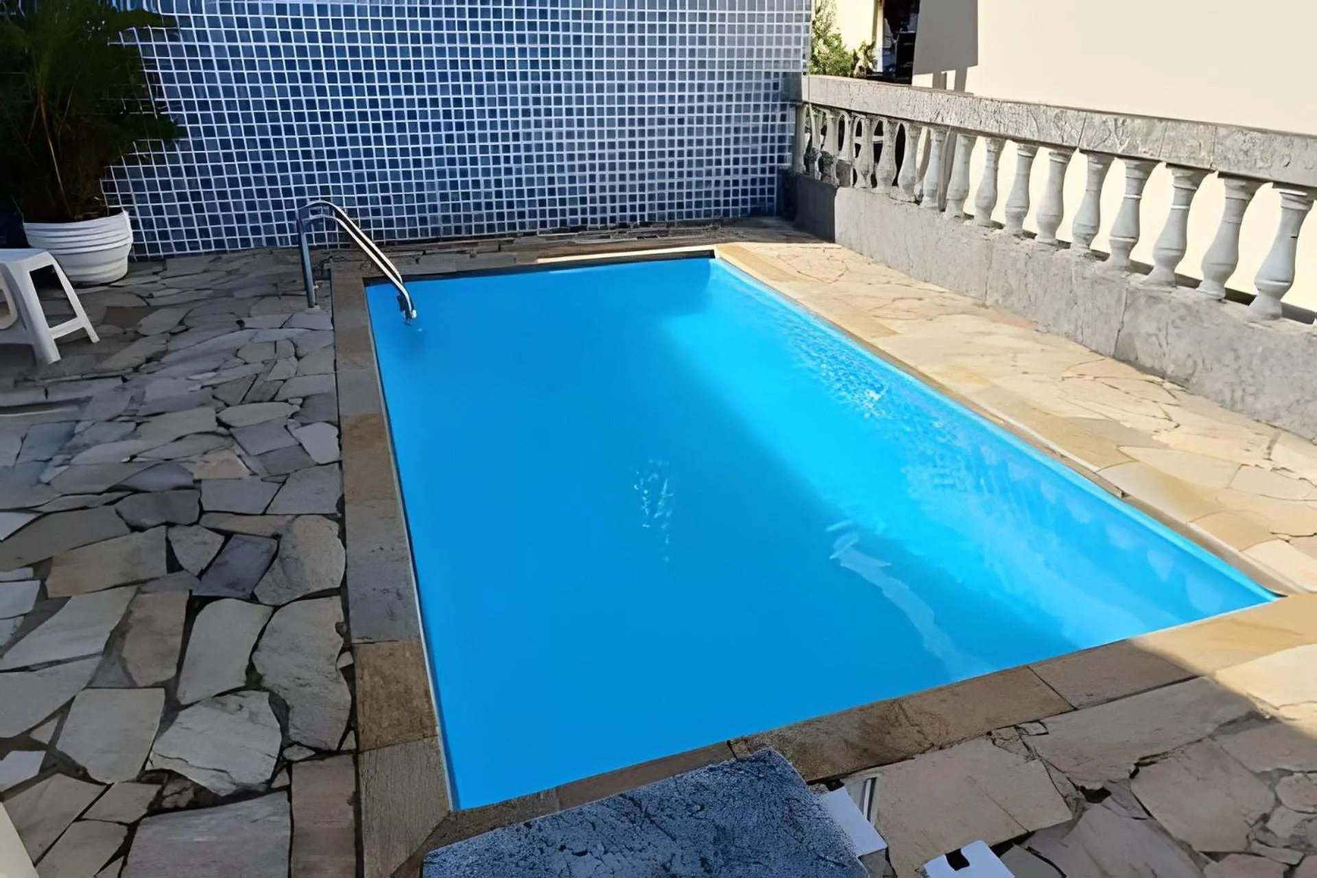 Casa com piscina pertinho do SESC Bertioga
