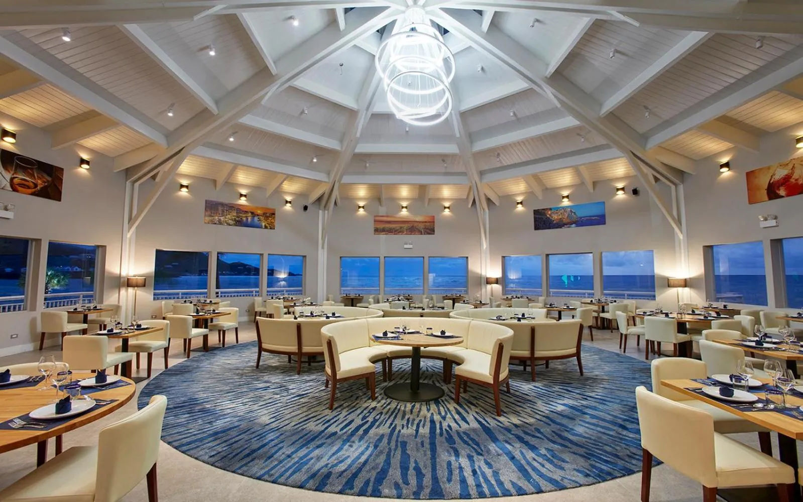 Restaurant/places to eat in Oceans at Carina Bay - Adults Only